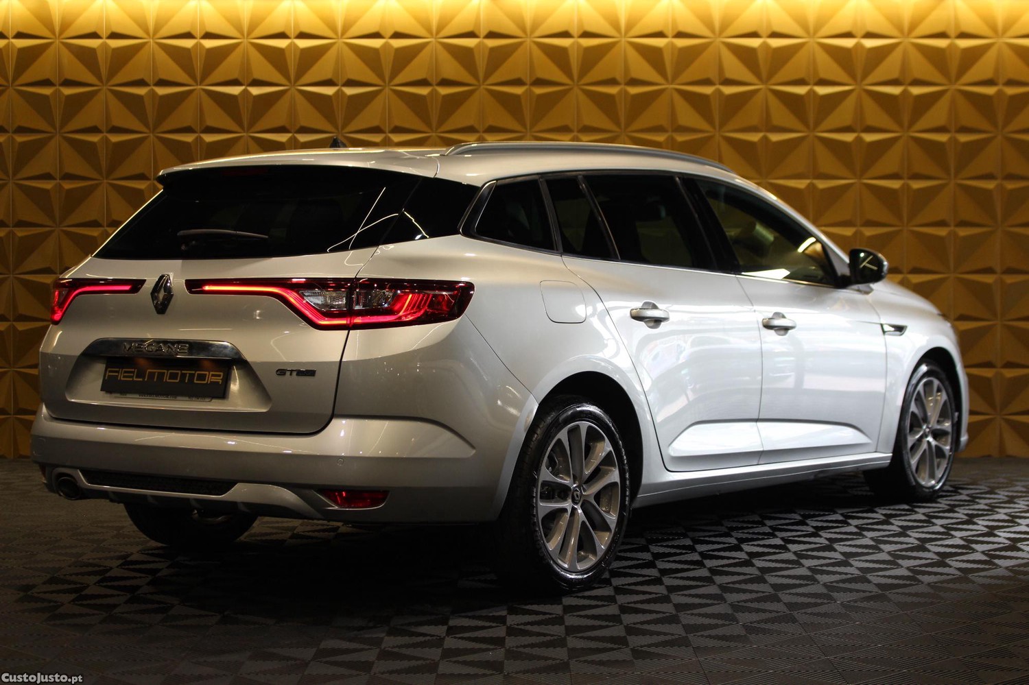 Renault Mégane Sport Tourer 1.5 Blue dCi GT Line J18 - 20 foto 3