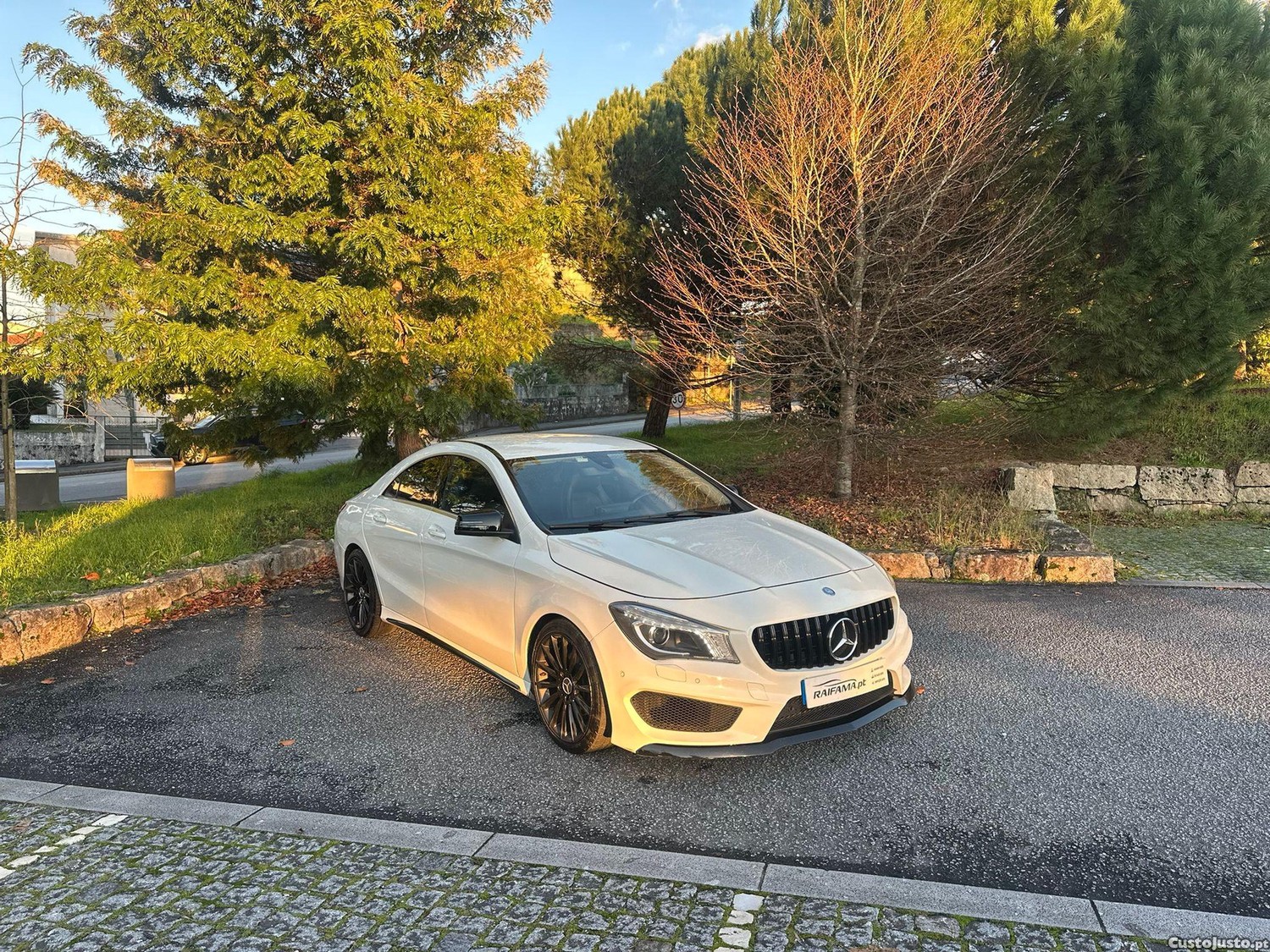 Mercedes-Benz CLA 180 CDi AMG Line Aut. - 15 — photo 2