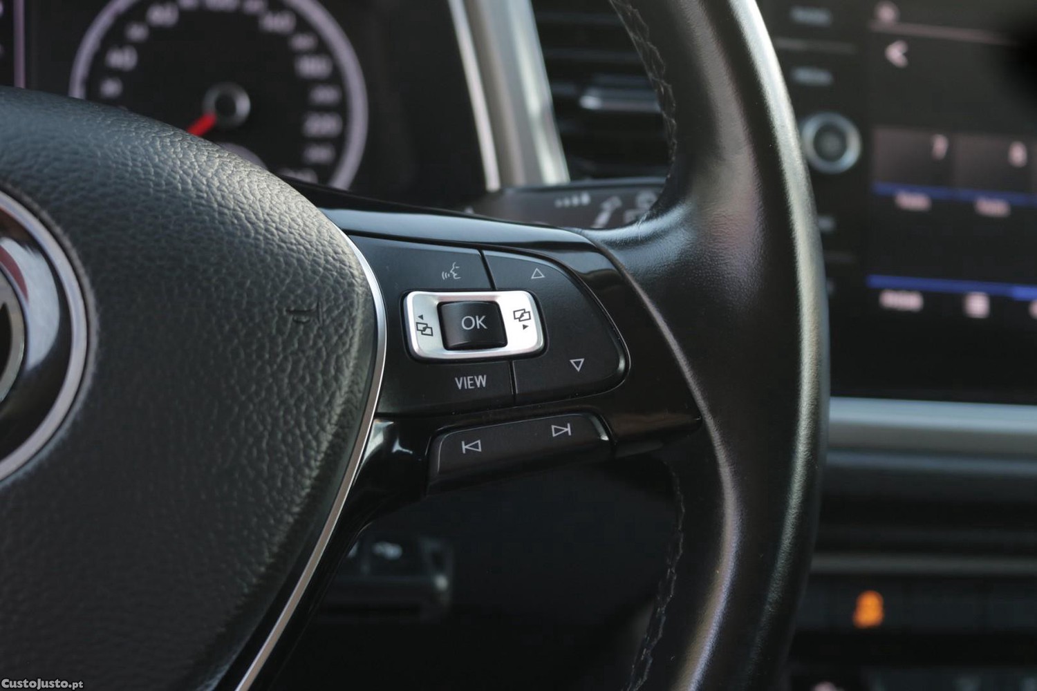 Volkswagen T-Roc 2.0 TDI Style 115cv — fotografia 29