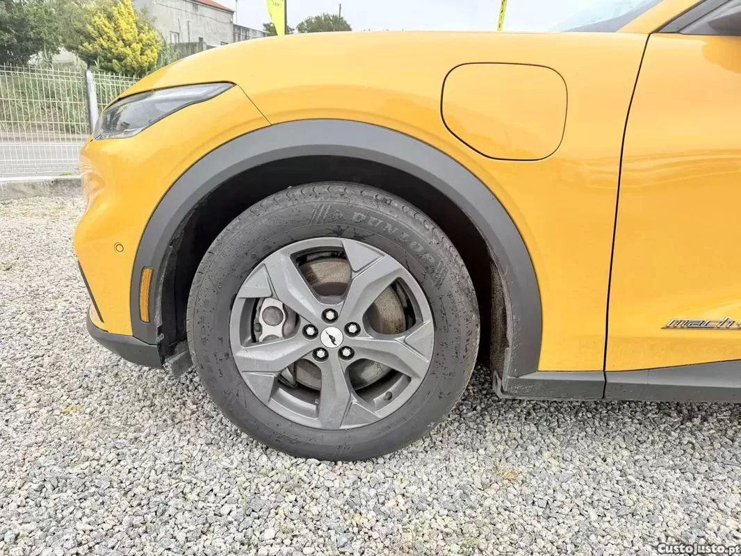 Ford Mustang Mach-E 98.7 kwh premium - 22 foto 4