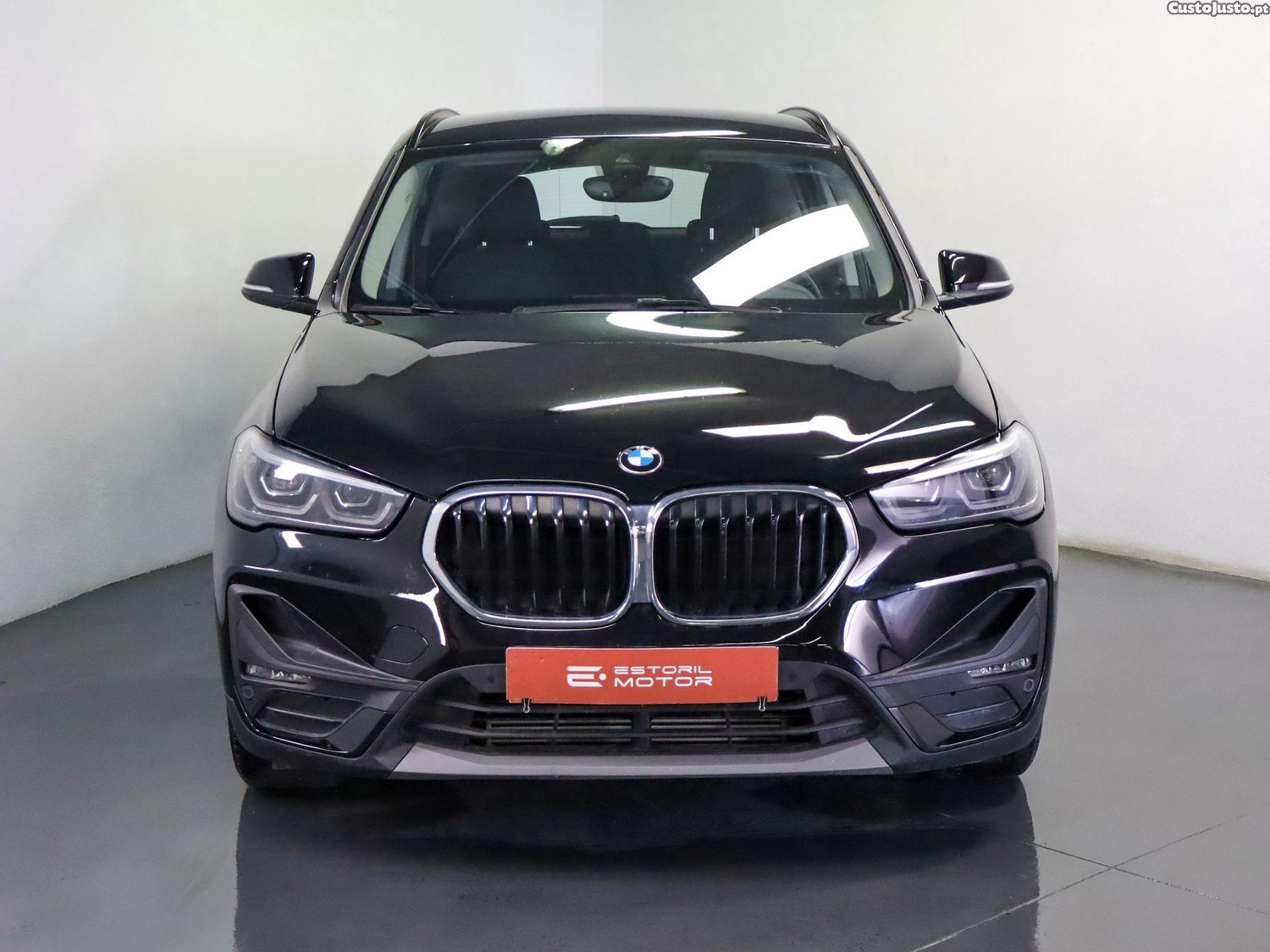 BMW X1 25 e xDrive — fotografia 23