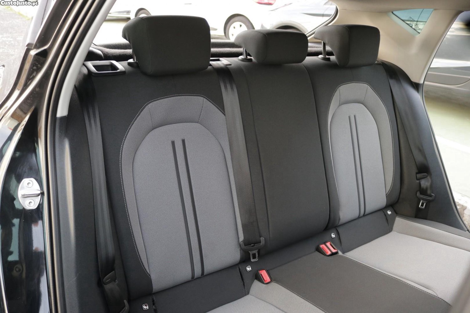 SEAT Leon 2.0 TDI Style — fotografia 36