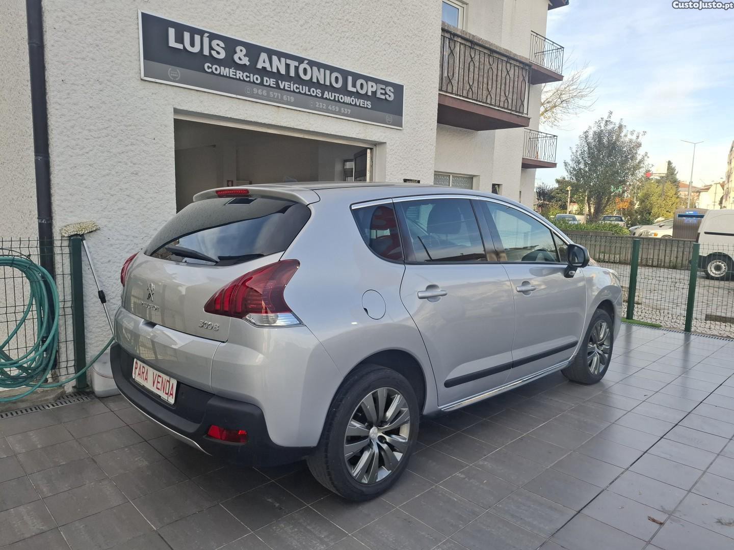 Peugeot 3008 1.6 BlueHDi Style — fotografia 14