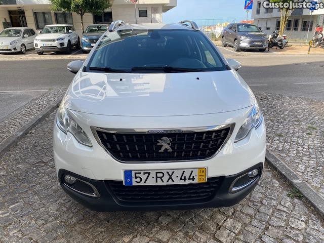 Peugeot 2008 1.2 PureTech Style — fotografia 11