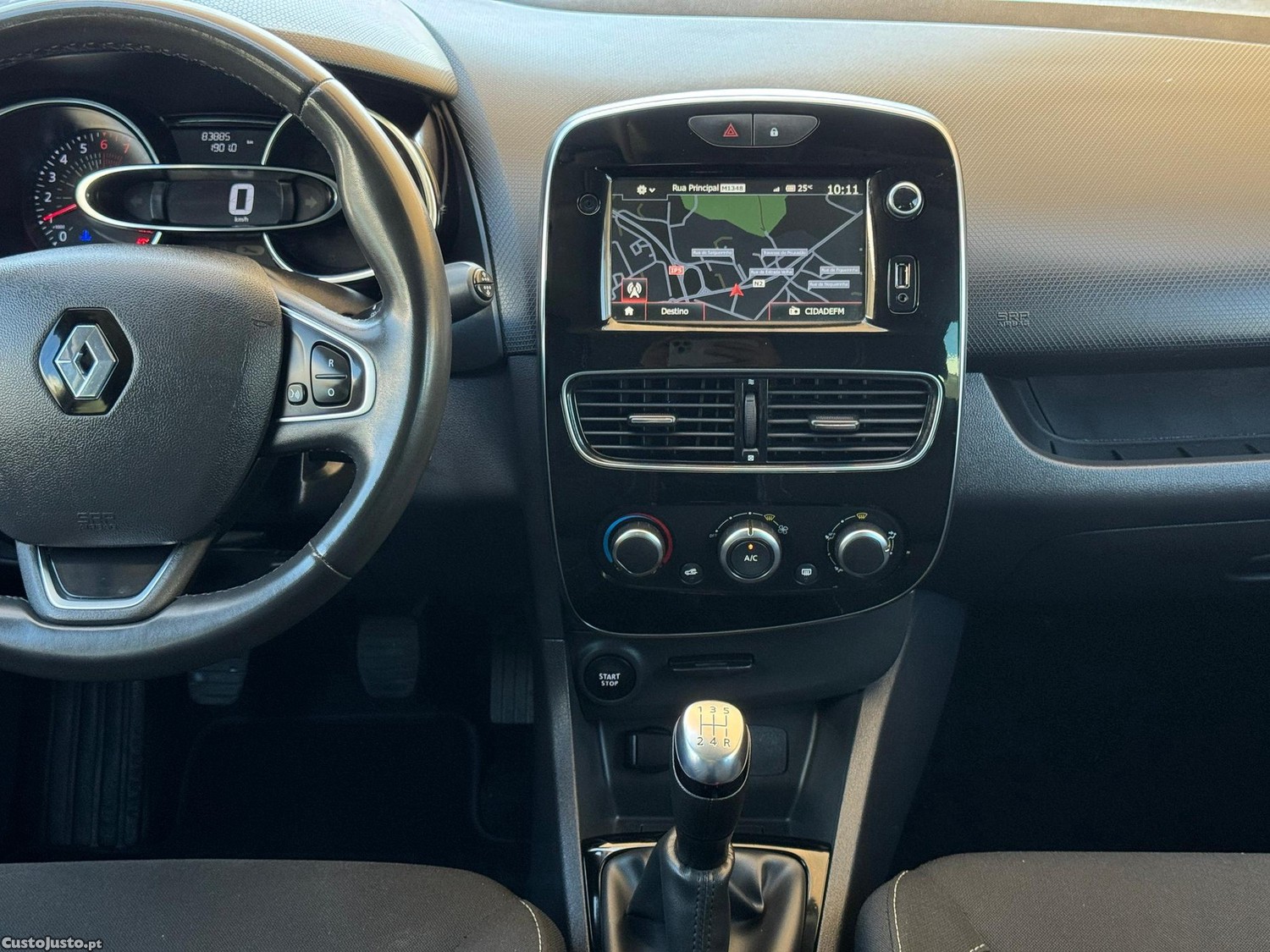 Renault Clio 0.9 TCe Limited — fotografia 5