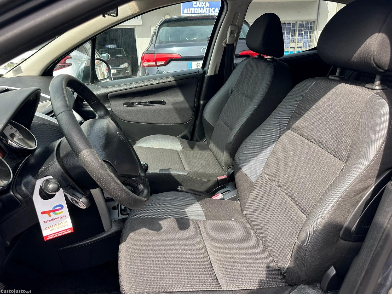 Peugeot 207 1.4 HDi Sport — fotografia 7