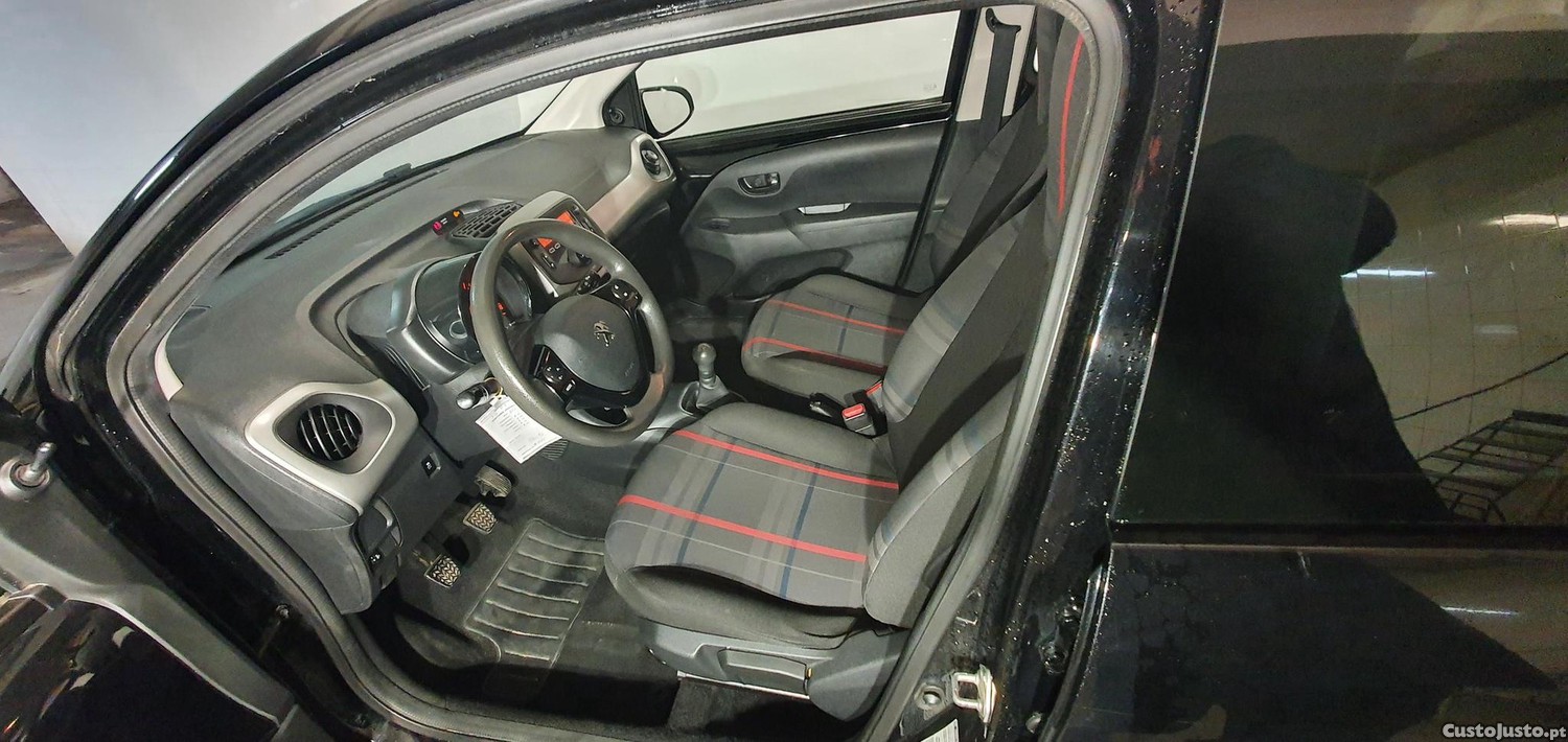 Peugeot 108 1.0 VTi Active — photo 3