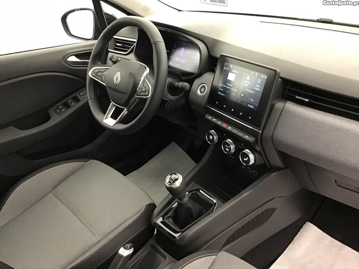 Renault Clio Evolution — fotografia 11