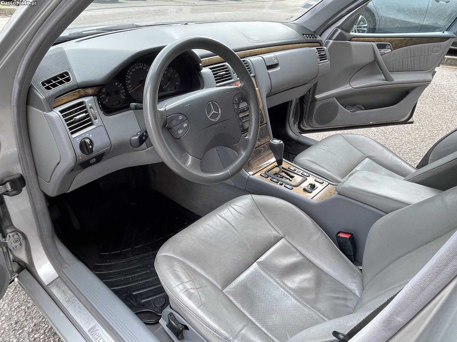 Mercedes-Benz E 320 CDI ADVANTGARDE - NACIONAL (225.000 KM!) — fotografia 6