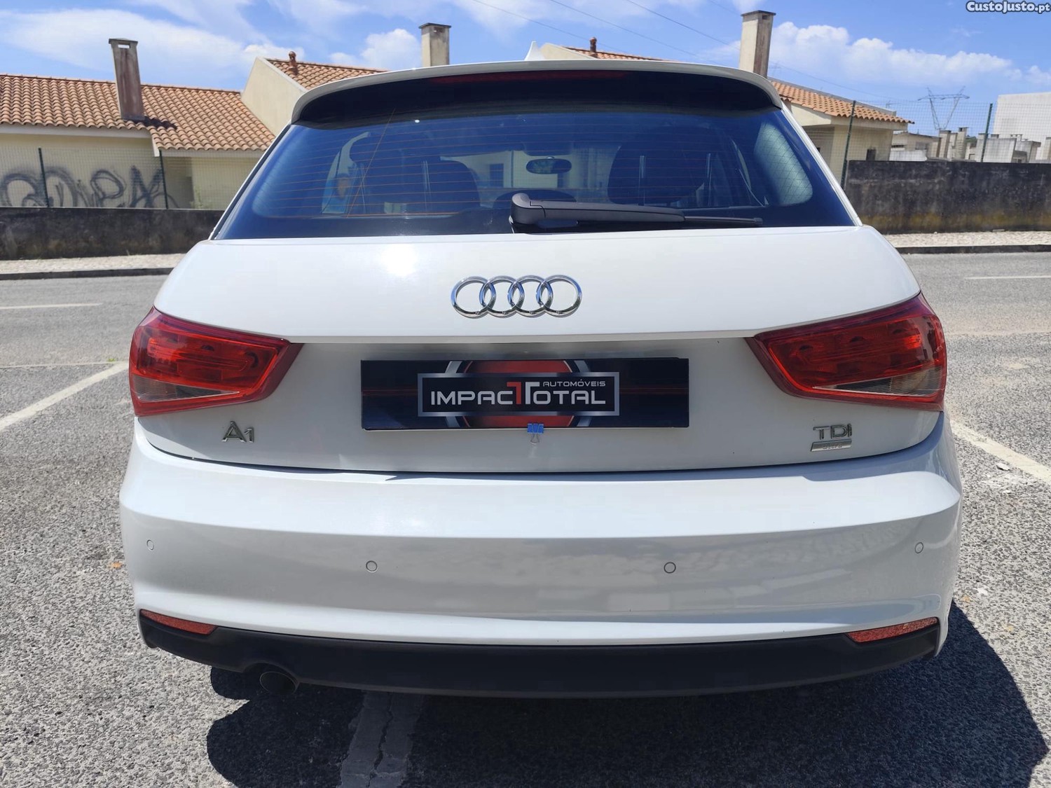 Audi A1 1.4 TDI Sportback Nacional — fotografia 7