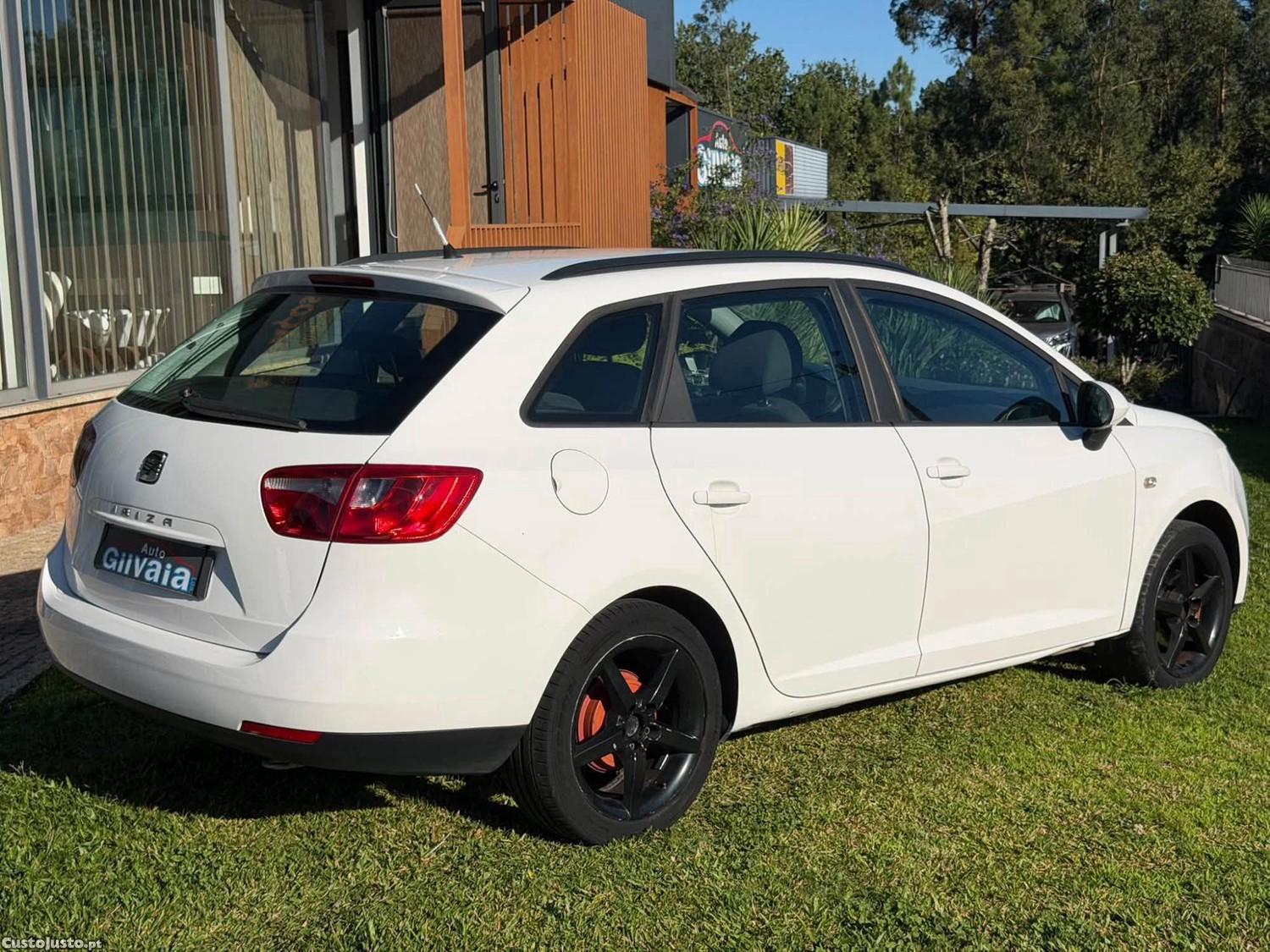 Seat Ibiza ST 1.2 TDI - 11 — photo 4