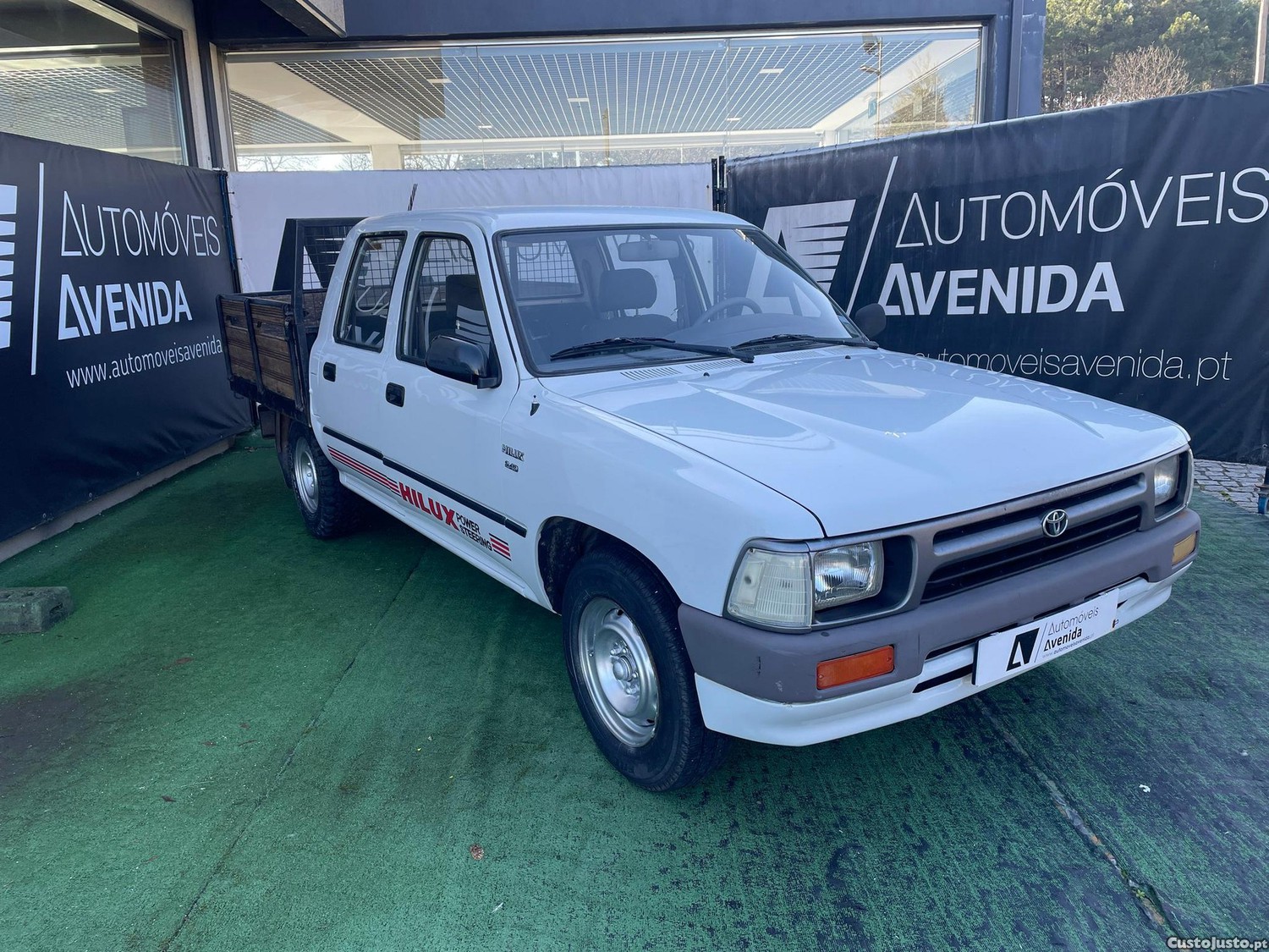 Toyota Hilux 2.4 D LN105L Cx Mad. C.D - 93 foto 2