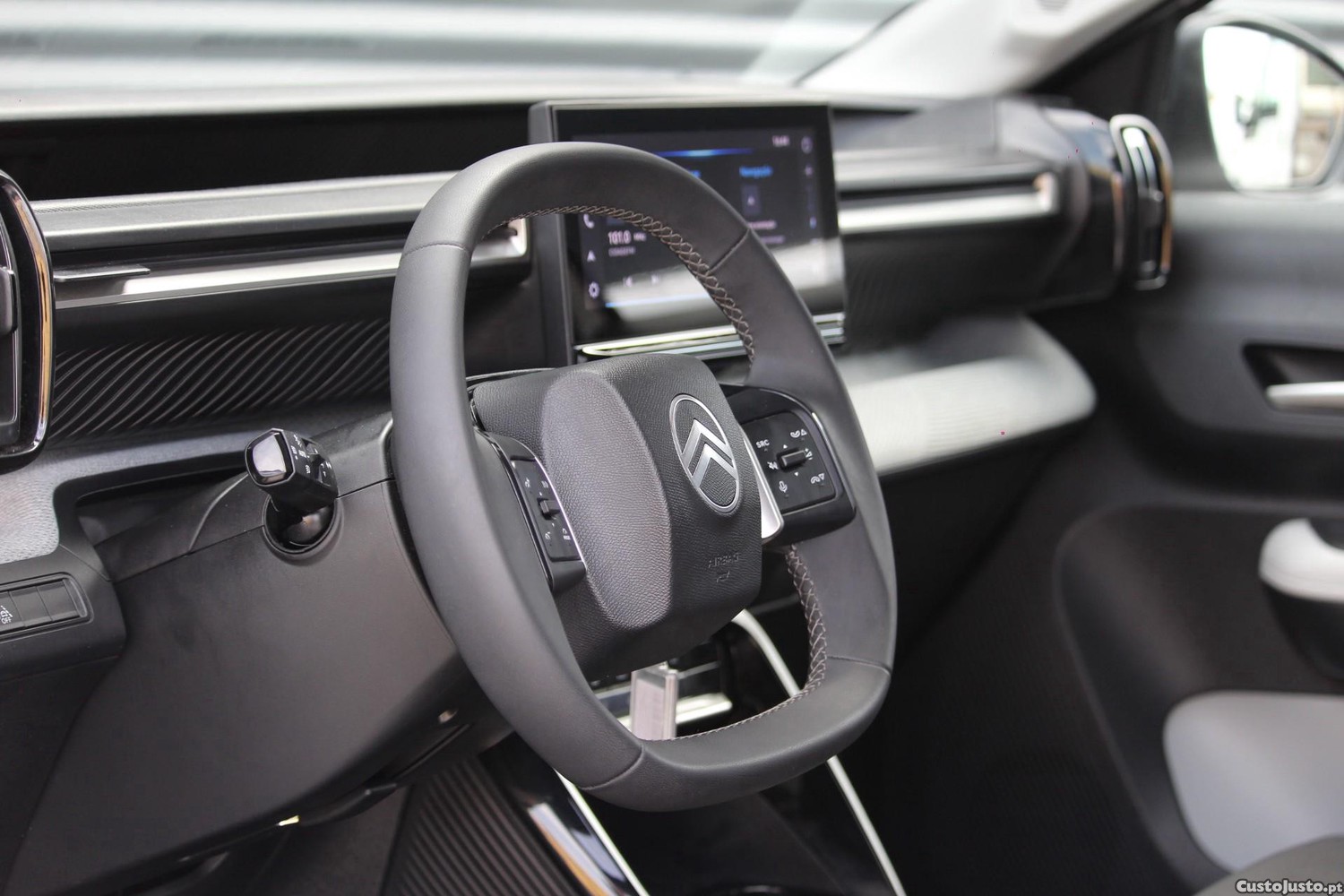 Citroën e-C3 44 kWh Autonomia Conforto Max — fotografia 19