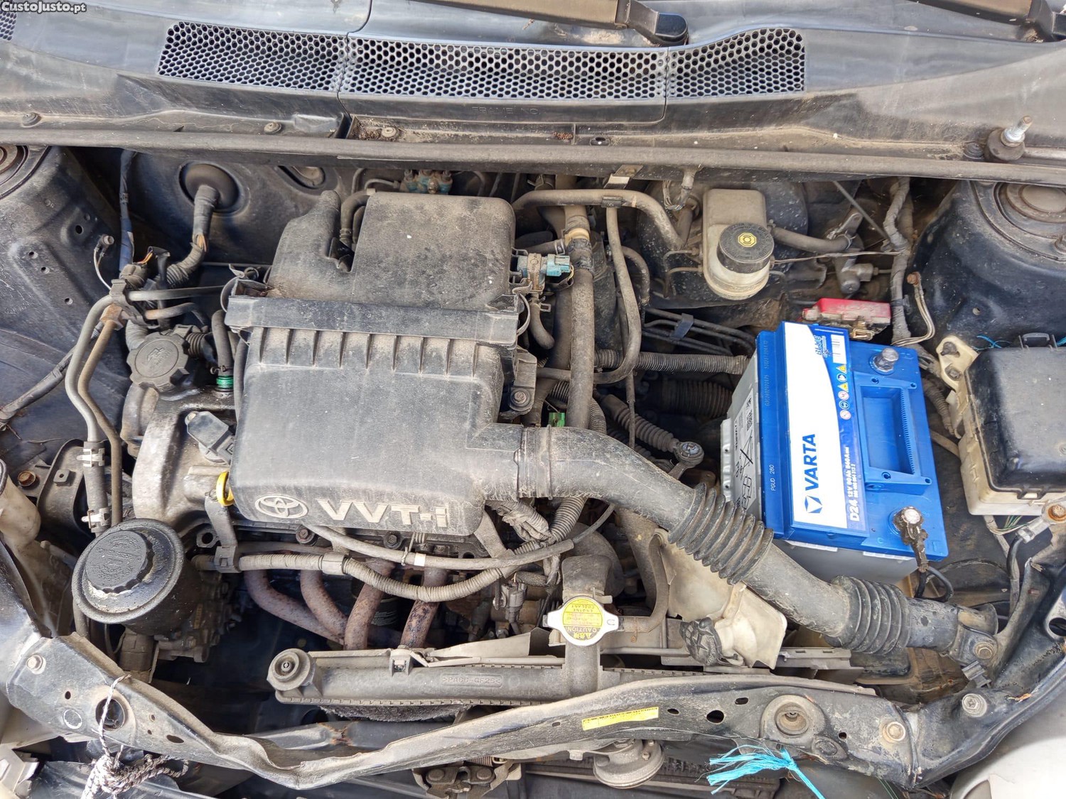 Toyota Yaris Yaris - 99 — photo 5