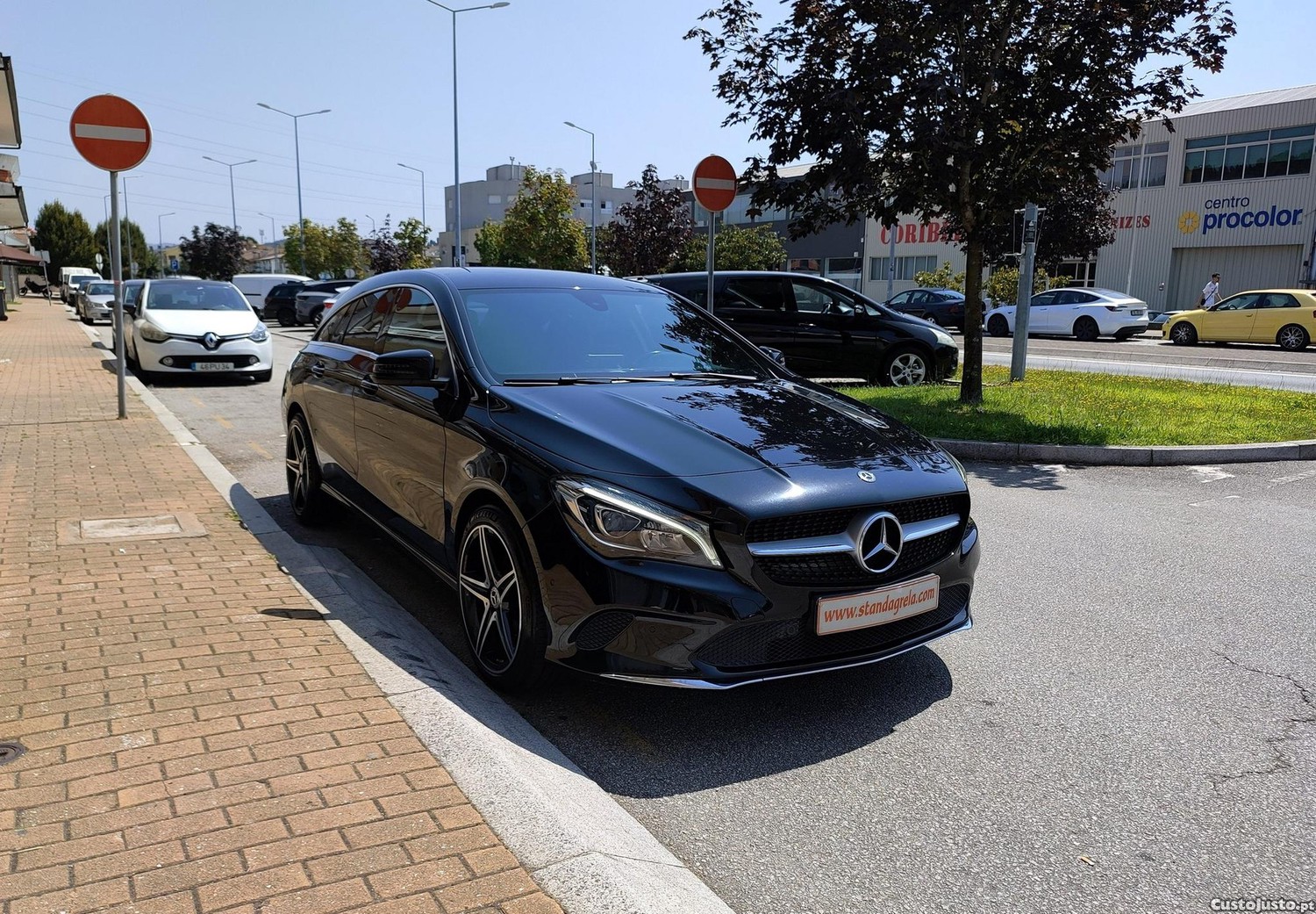 Mercedes-Benz CLA 200 d Shooting Brake Urban Aut. - 18 — photo 3