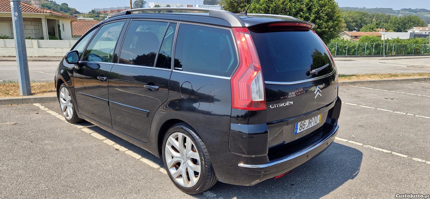 Citroën C4 Picasso — fotografia 11