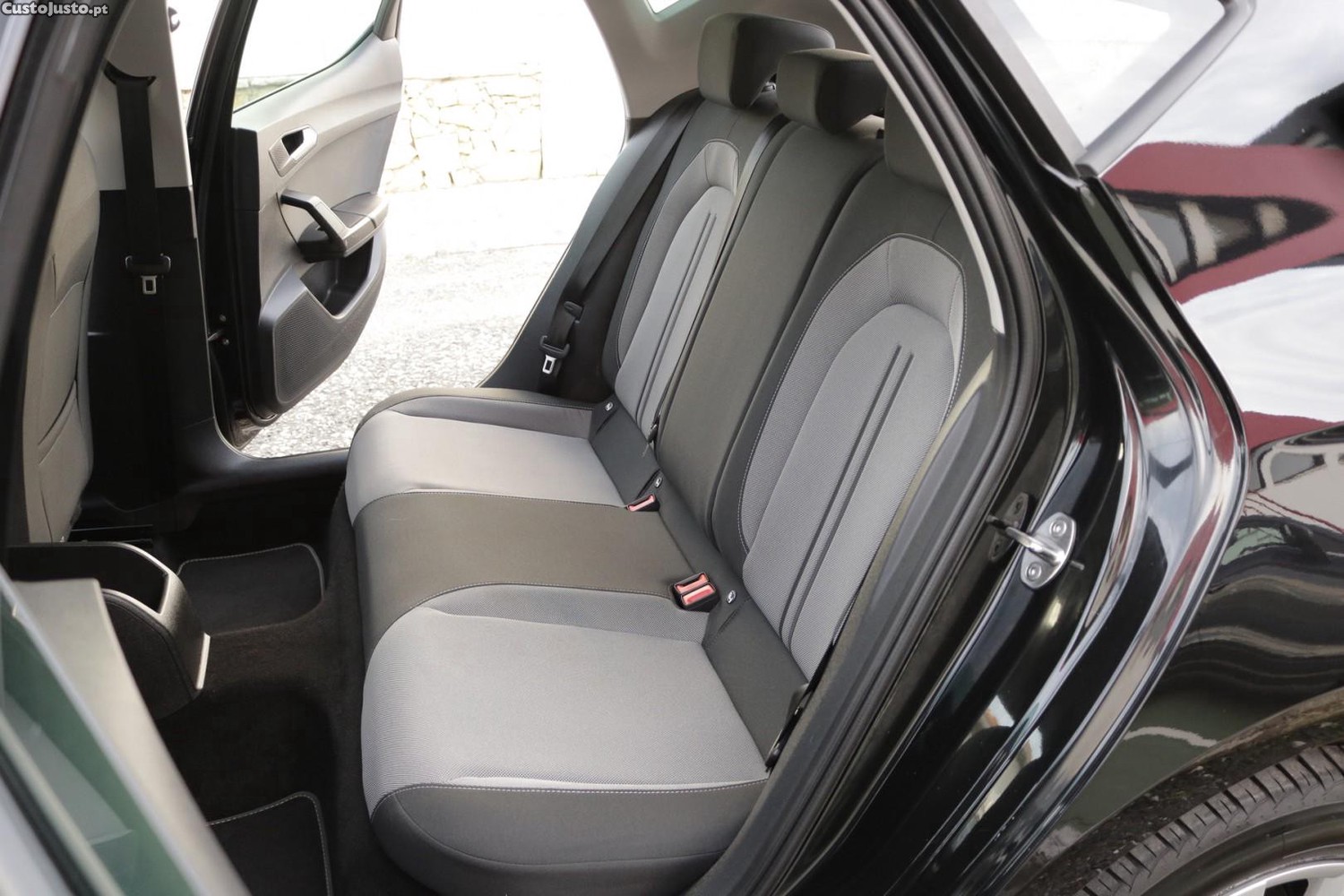 SEAT Leon 2.0 TDI Style — fotografia 33