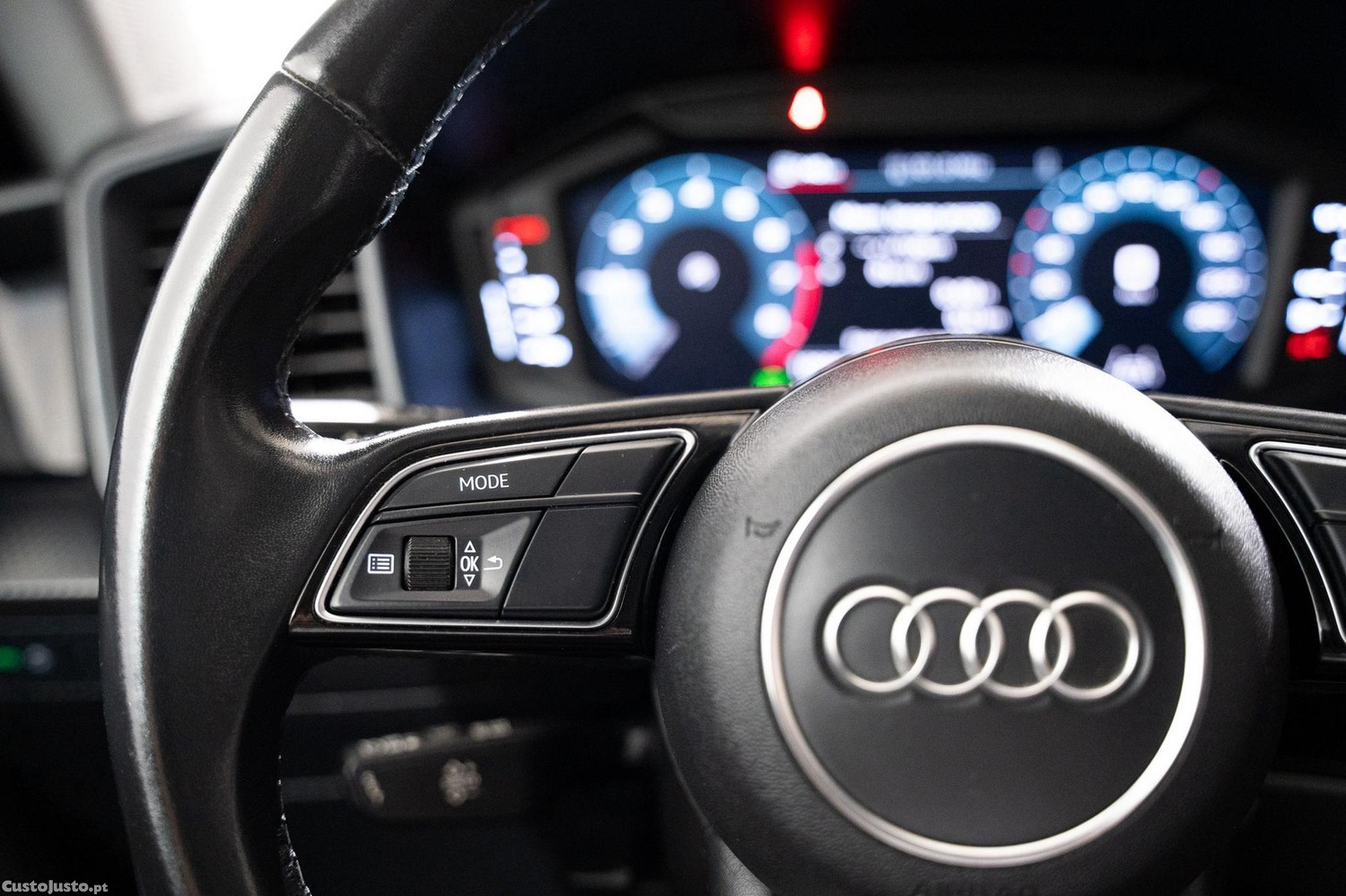 Audi A1 Sportback 25 TFSI Advanced — fotografia 12