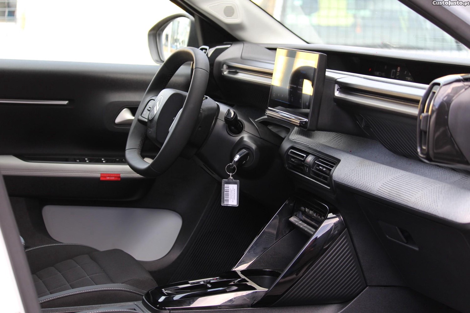 Citroën e-C3 44 kWh Autonomia Conforto Max — fotografia 5