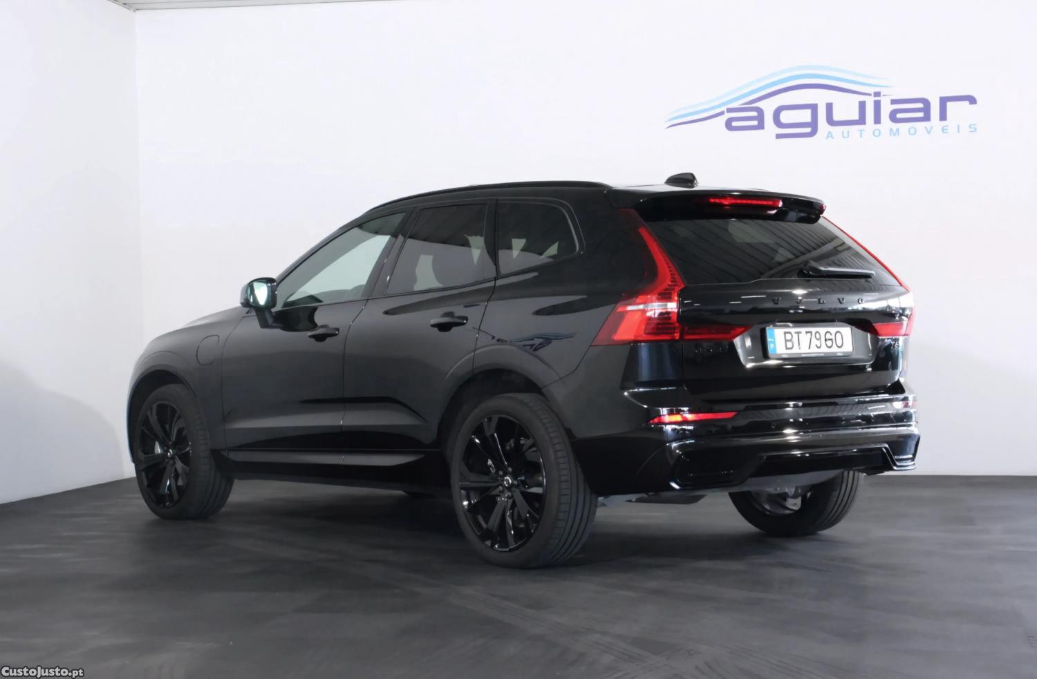 Volvo XC60 2.0 T6 PHEV Black Ed - 25 foto 3