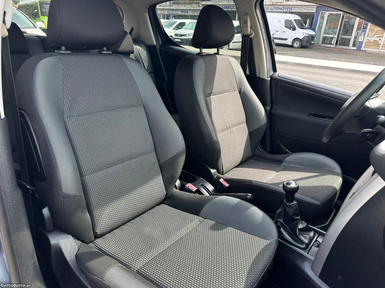 Peugeot 207 1.4 HDi Sport — fotografia 3