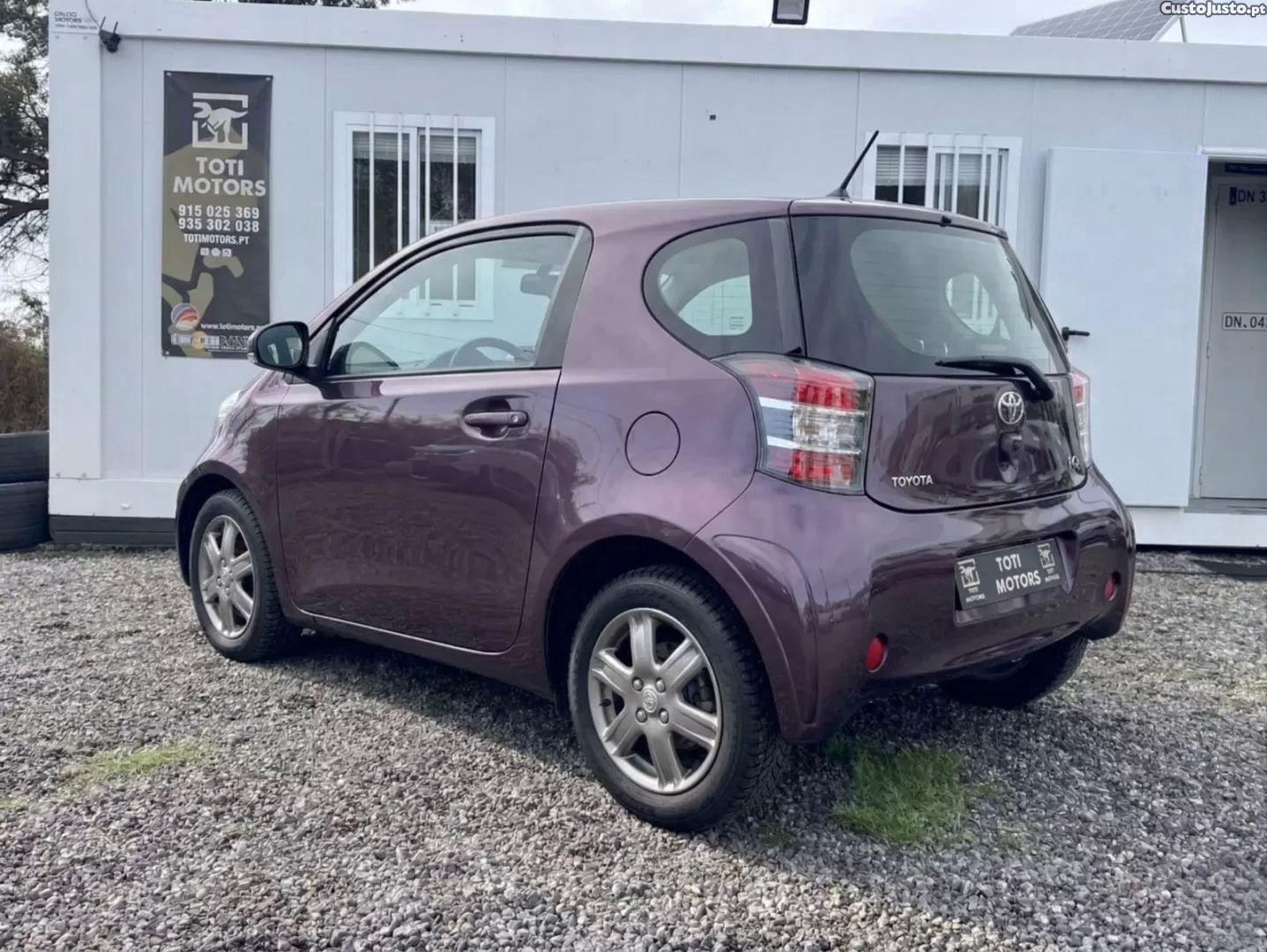 Toyota iQ 1.0 vvt-i 2 multidrive - 09 — photo 2