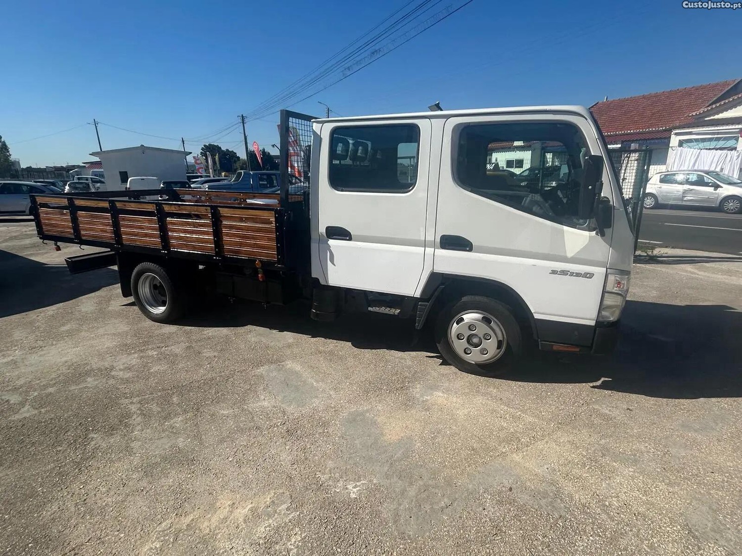 Mitsubishi Canter 3S13D — fotografia 10