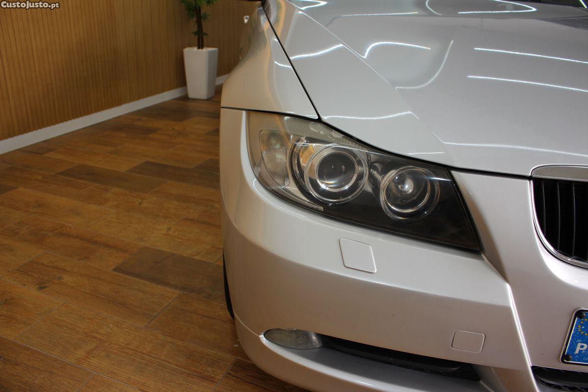 BMW 320 d Dynamic — fotografia 14