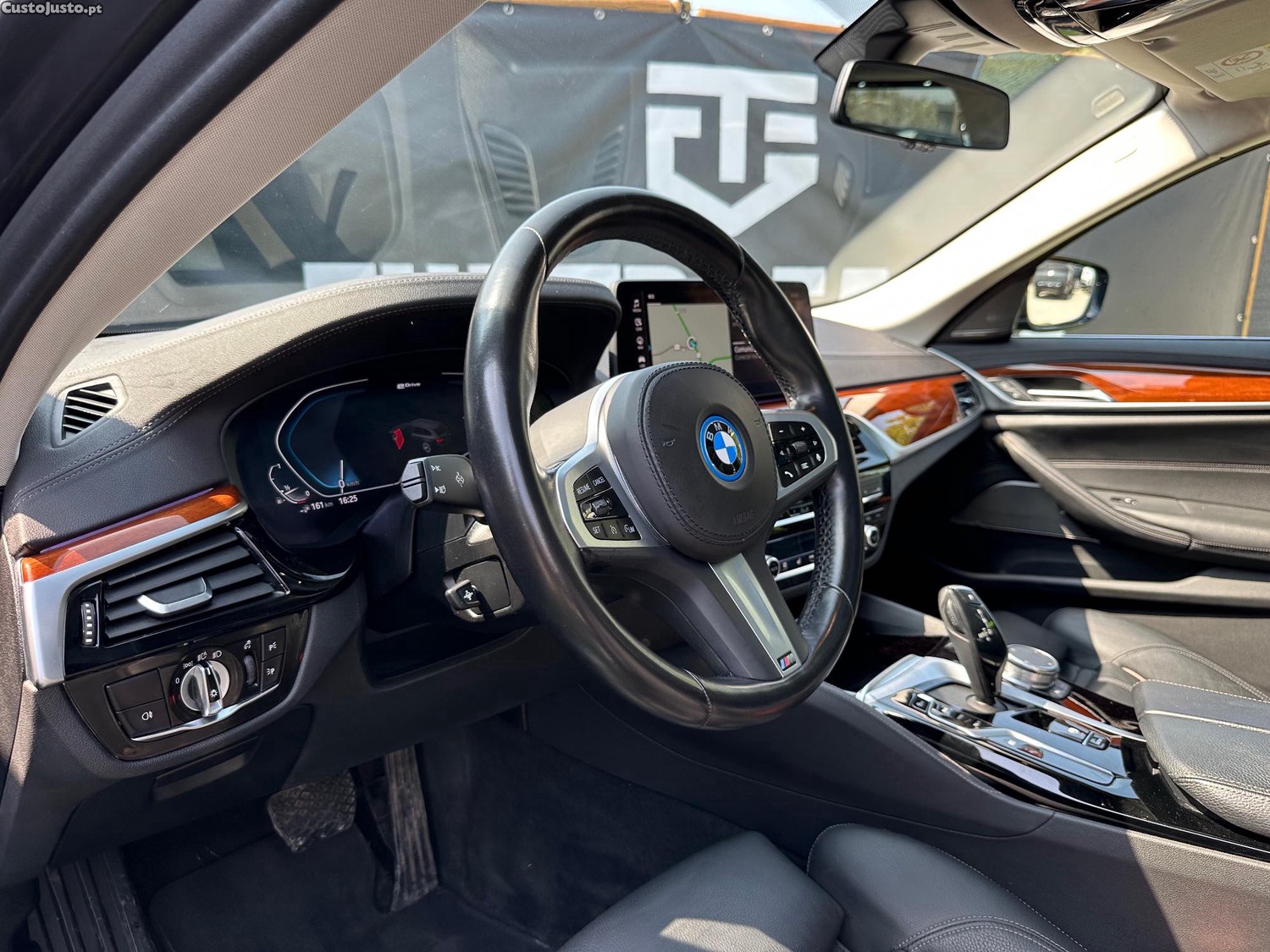 BMW 530 E — fotografia 4