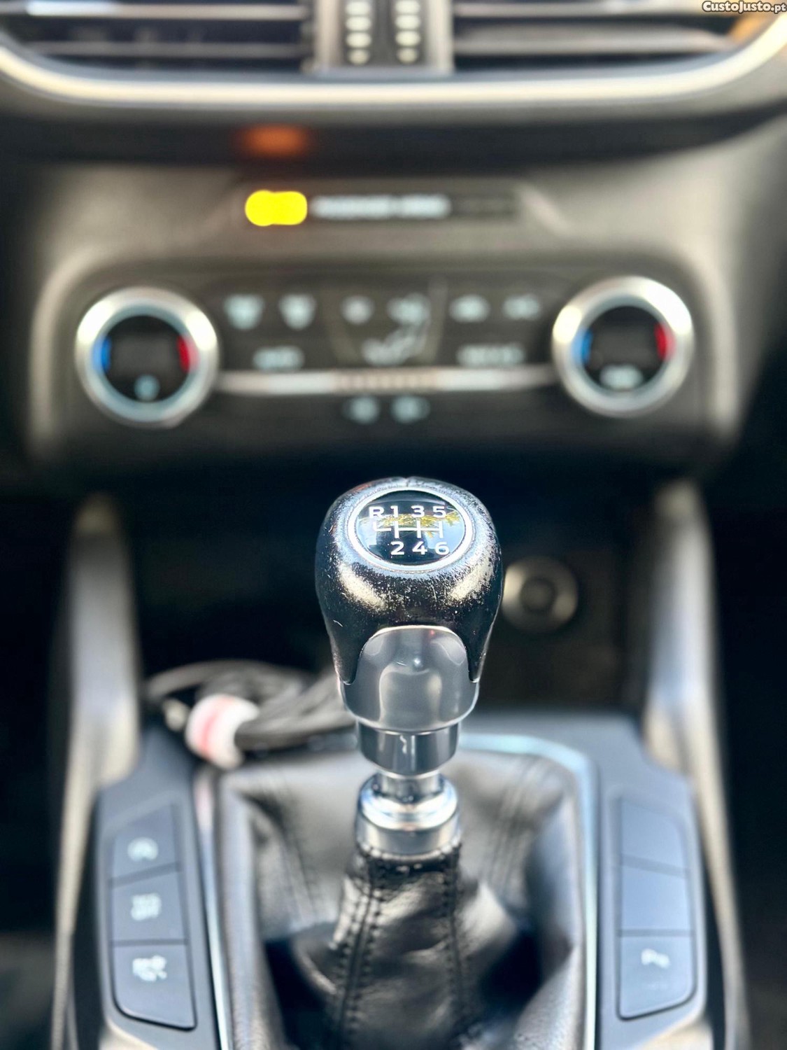 Ford Focus 1.5 — fotografia 8