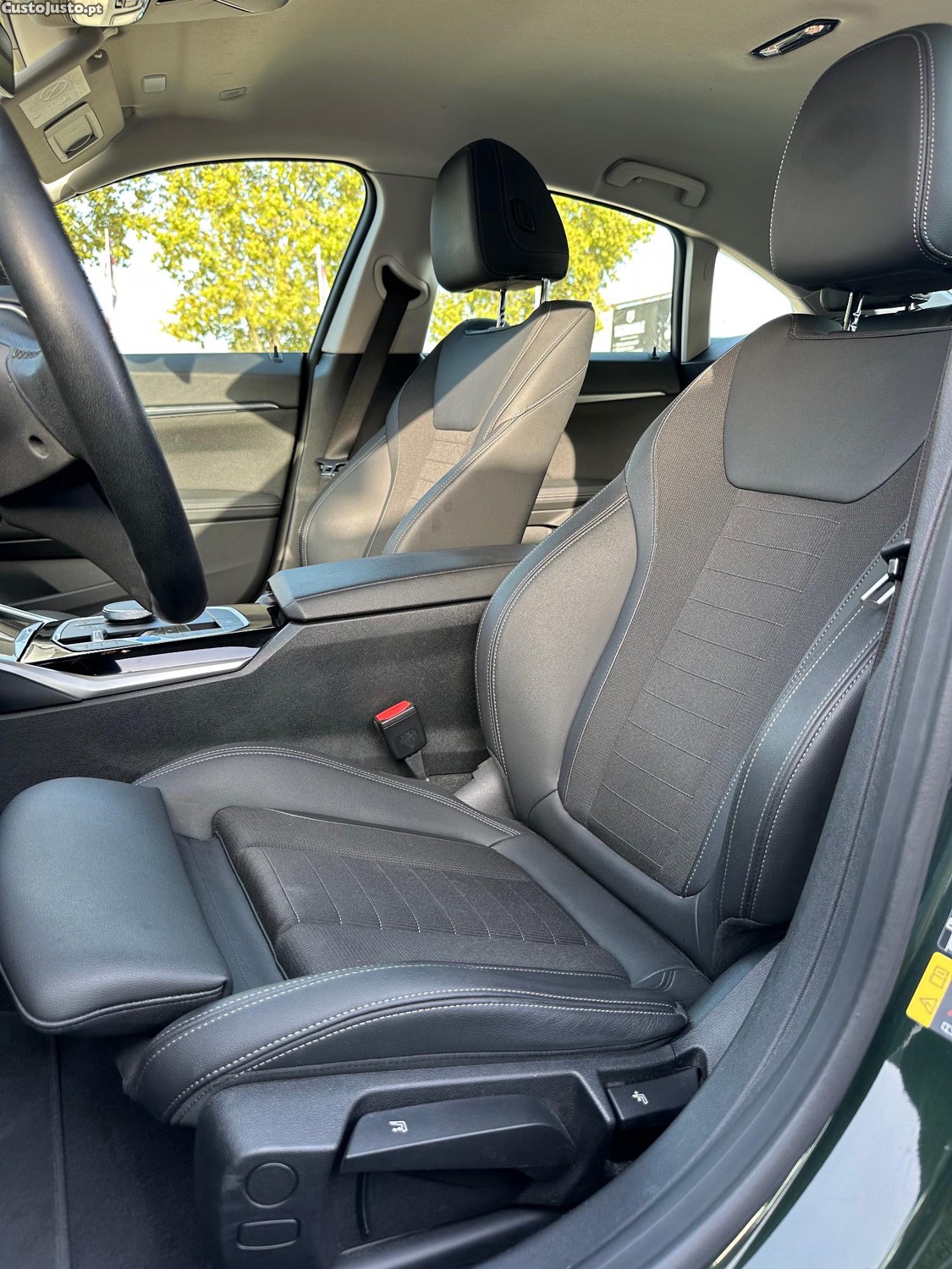 BMW i4 eDRIVE 35 — fotografia 2