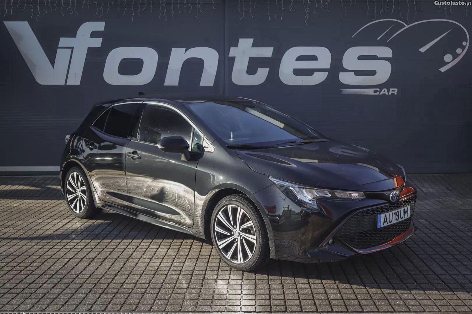 Toyota Corolla 1.8 hybrid exclusive — fotografia 12