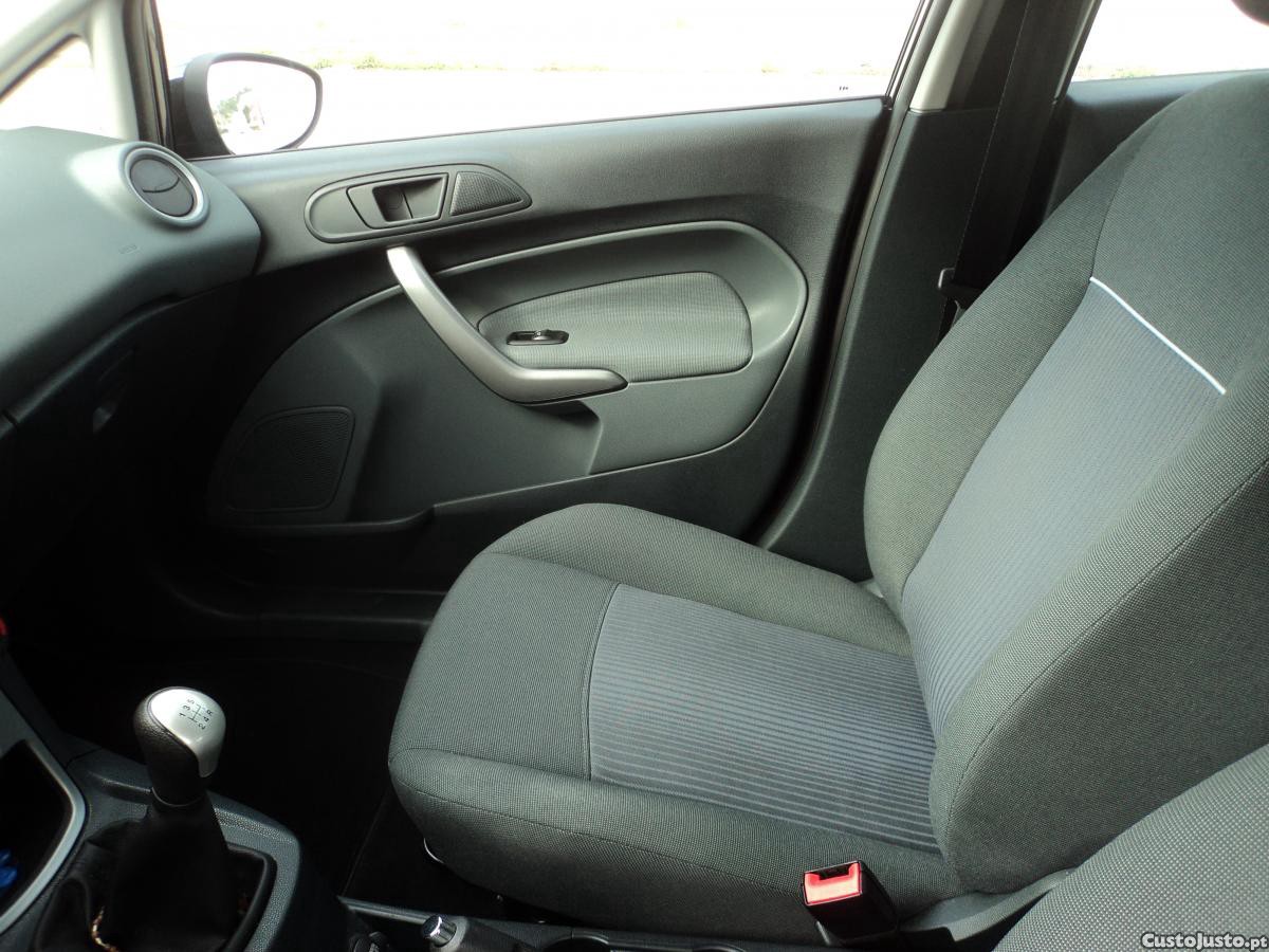 Ford Fiesta TDCI — fotografia 3
