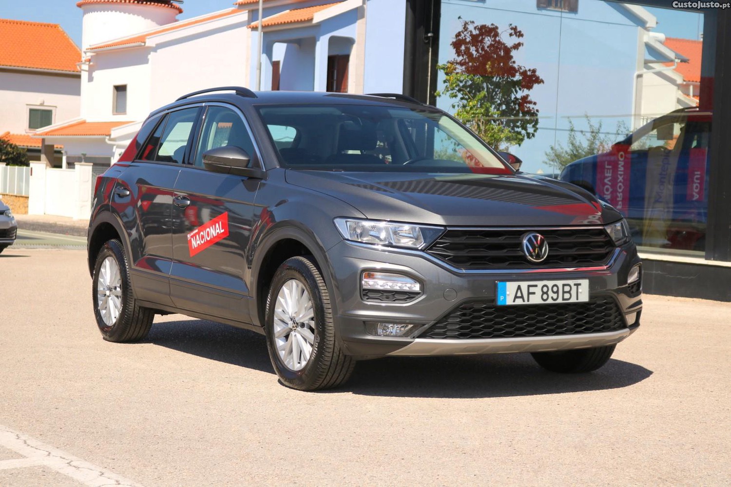 Volkswagen T-Roc 2.0 TDI Style 115cv — fotografia 59