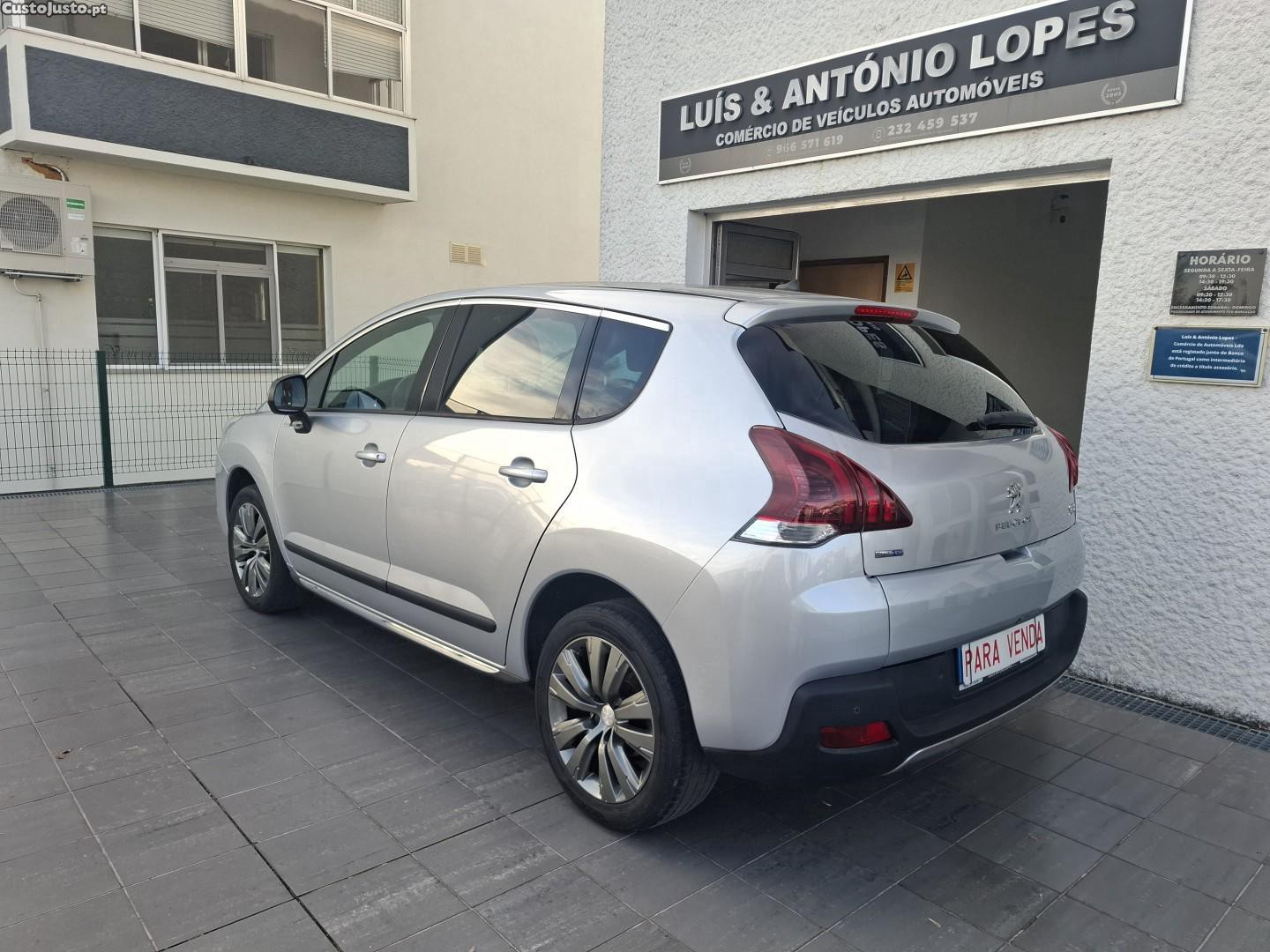 Peugeot 3008 1.6 BlueHDi Style — fotografia 13