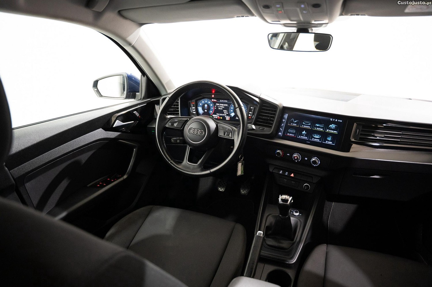 Audi A1 Sportback 25 TFSI Advanced — fotografia 16