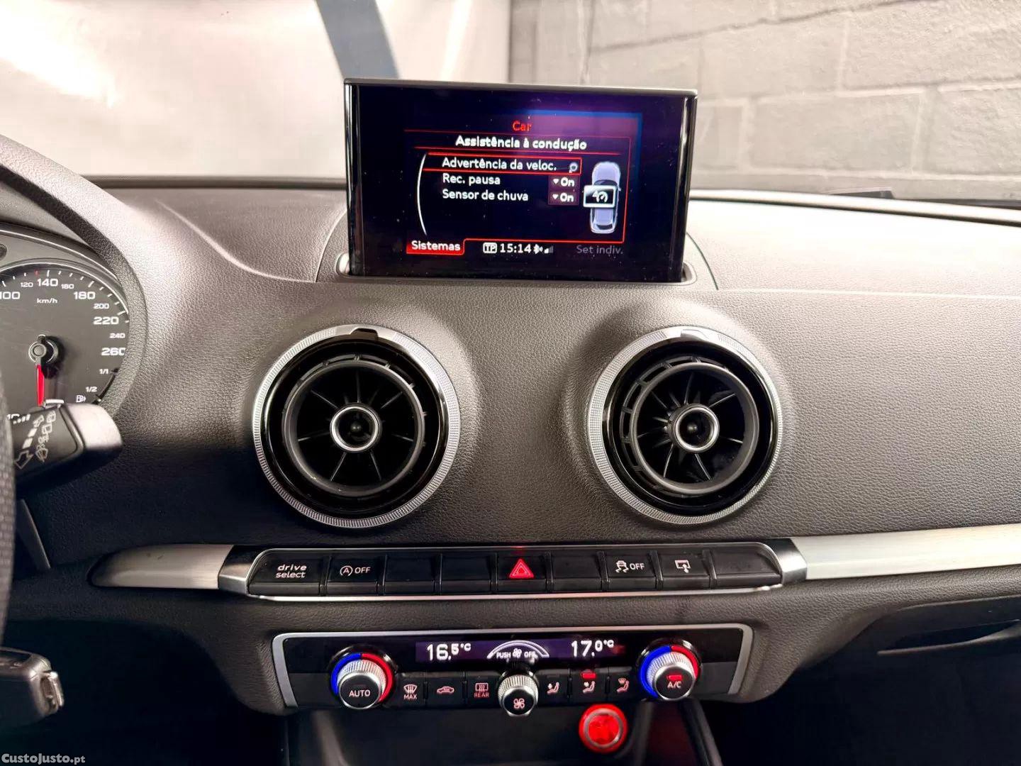 Audi A3 1.6 tdi s-line s tronic — fotografia 9