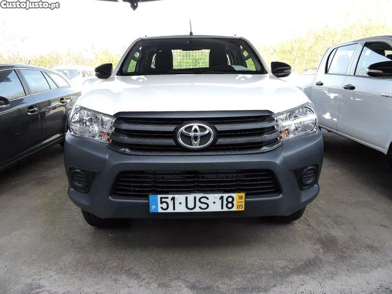 Toyota Hilux 2.4 d-4d 4wd ce 3l cm - 18 — photo 2