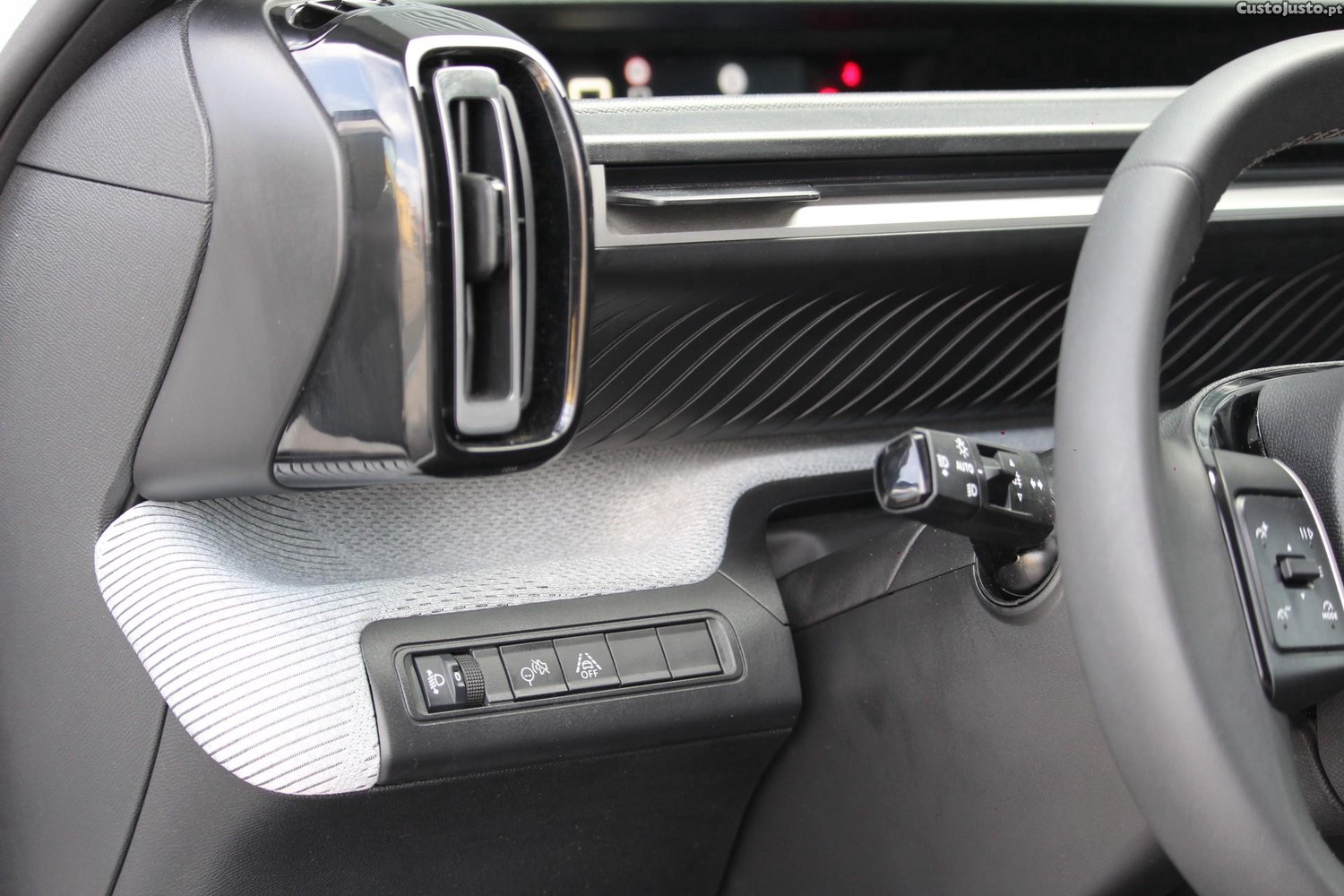 Citroën e-C3 44 kWh Autonomia Conforto Max — fotografia 17