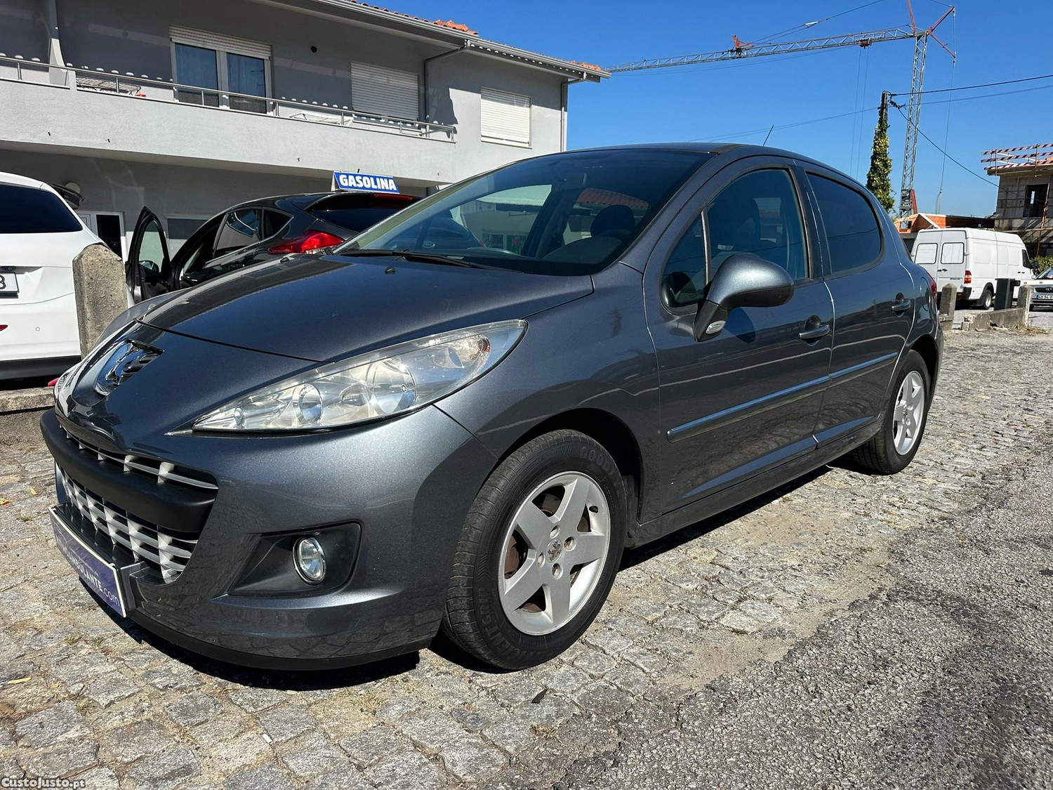 Peugeot 207 1.4 HDi Sport — fotografia 16