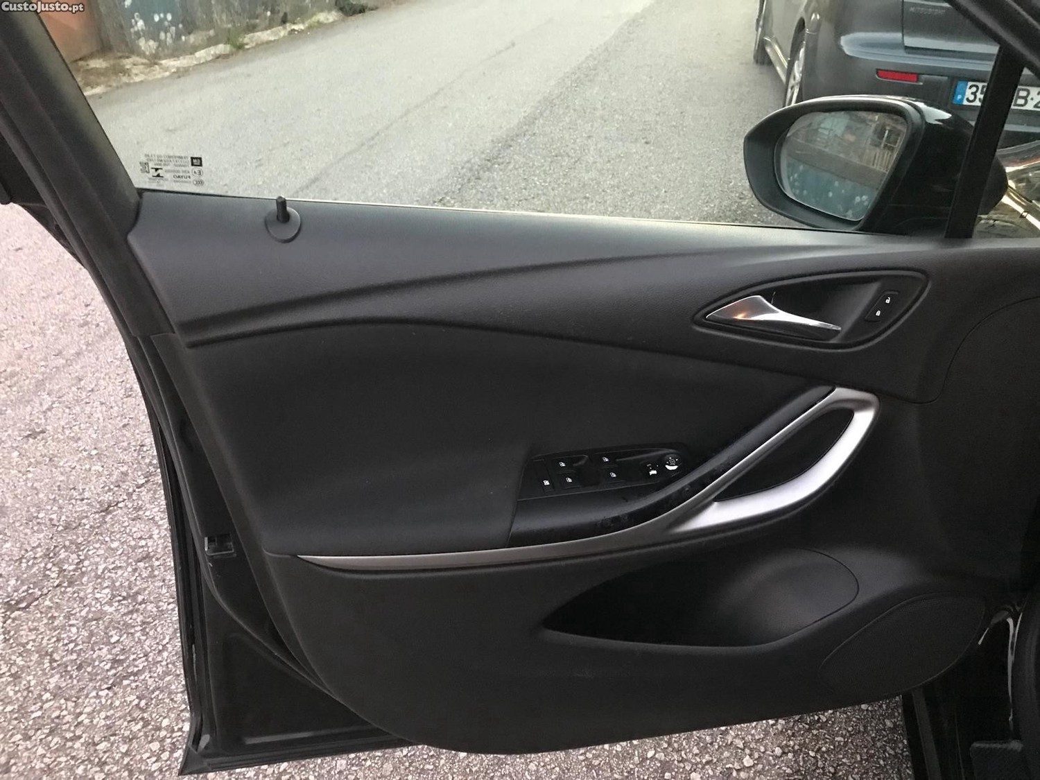 Opel Astra Sports tourer — fotografia 9