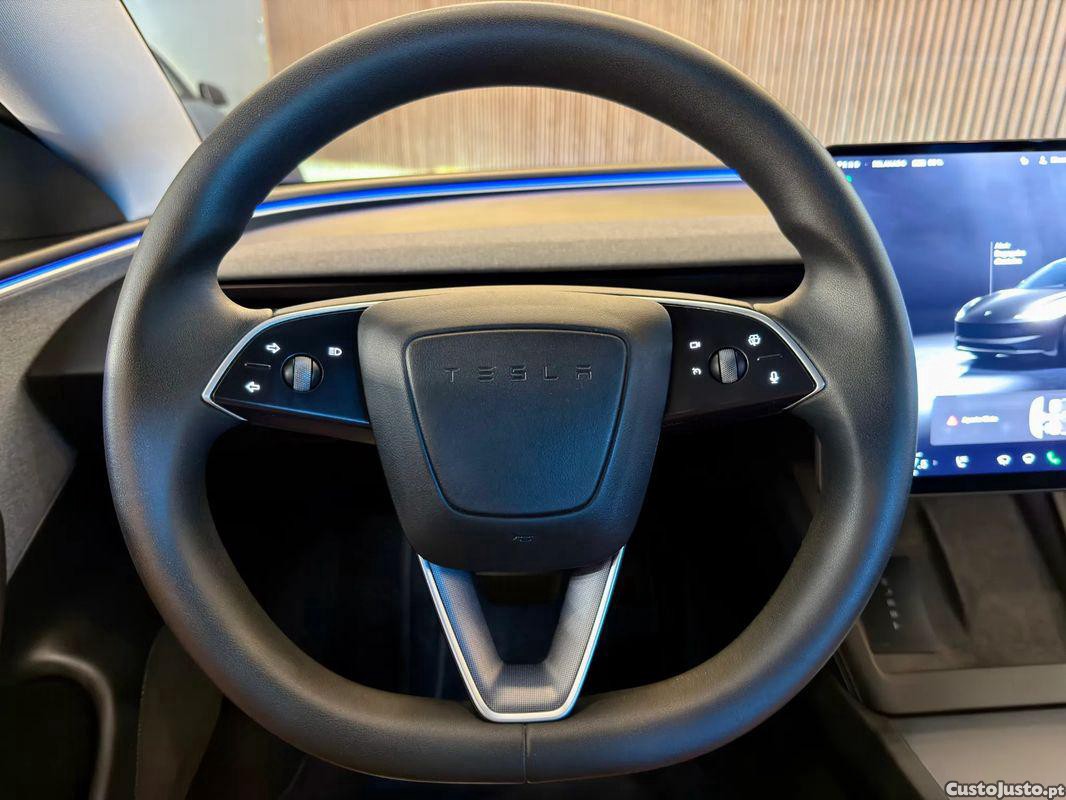 Tesla Model 3 nd — fotografia 9