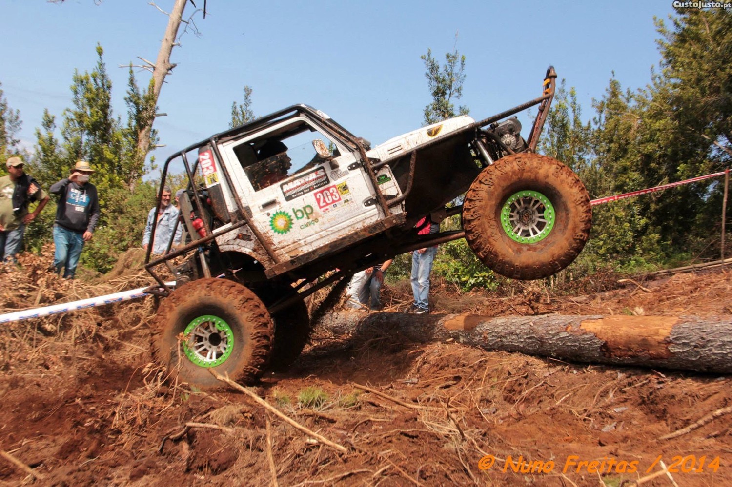 Suzuki SJ 410 Crawler — photo 2