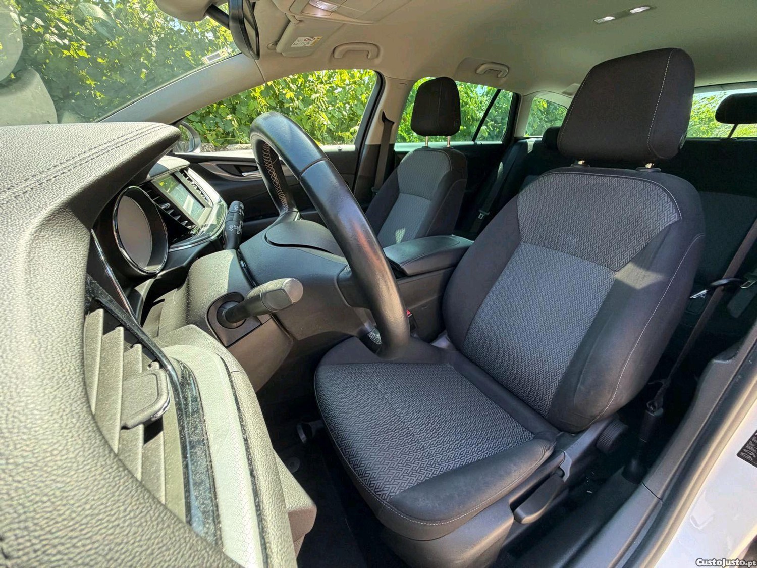Opel Insignia Turbo D — fotografia 8