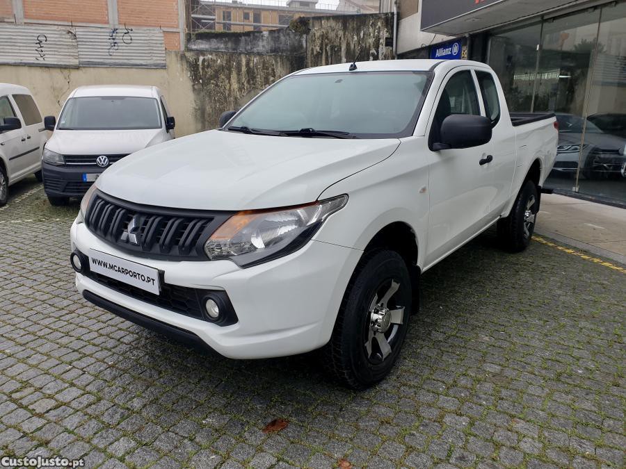Mitsubishi L200 2.4 DI-D Club Invite — fotografia 15