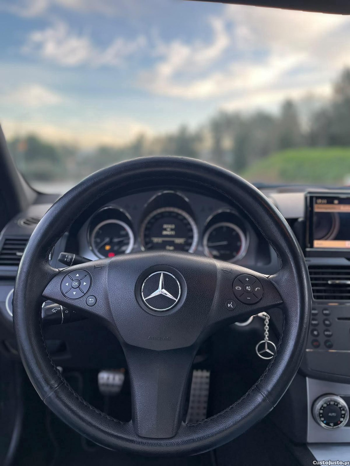 Mercedes-Benz C 220 220 — fotografia 4