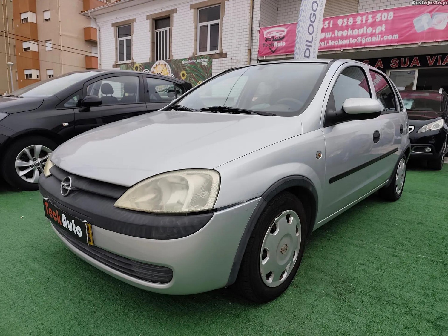 Opel Corsa 1.2 16V Confort — fotografia 16