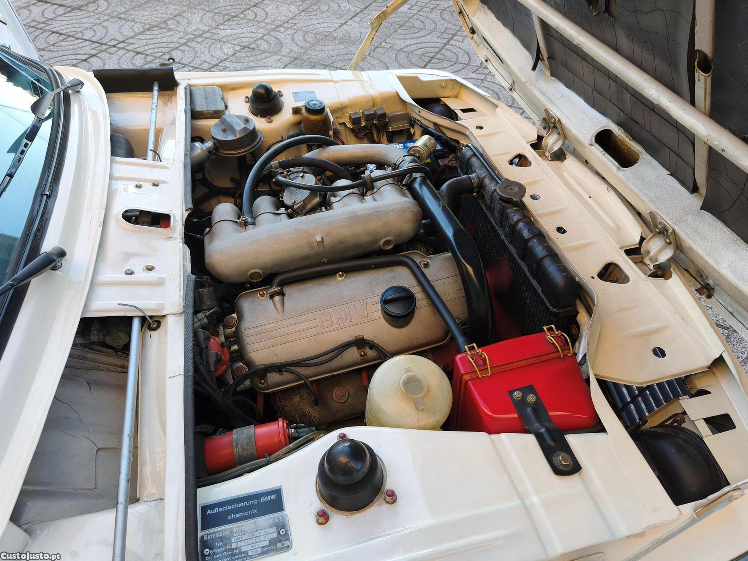 BMW 2002 Turbo — fotografia 2