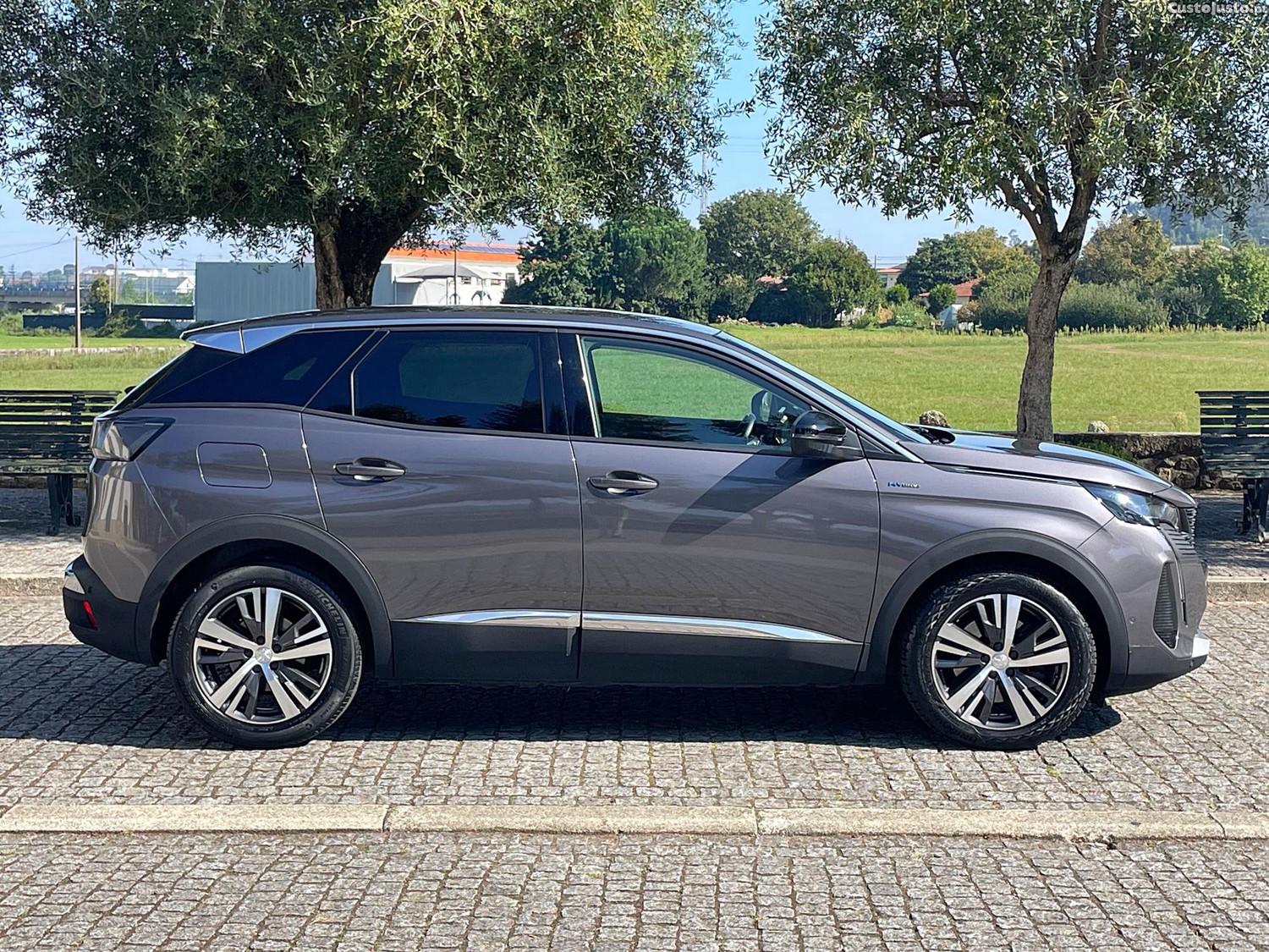 Peugeot 3008 1.6 Hybrid Allure Pack E-EAT8 - 22 foto 5