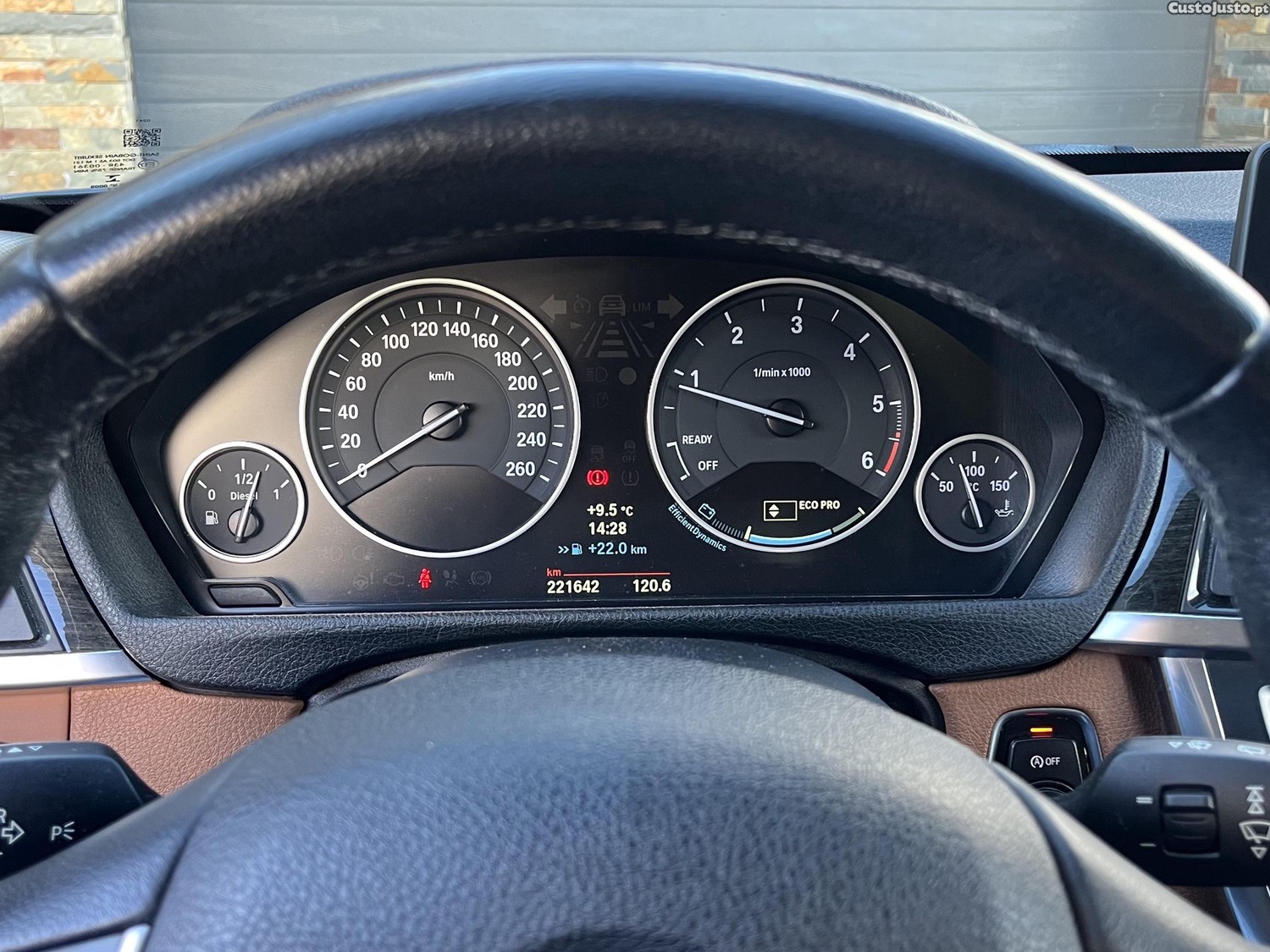 BMW 318 d Luxury line — fotografia 10